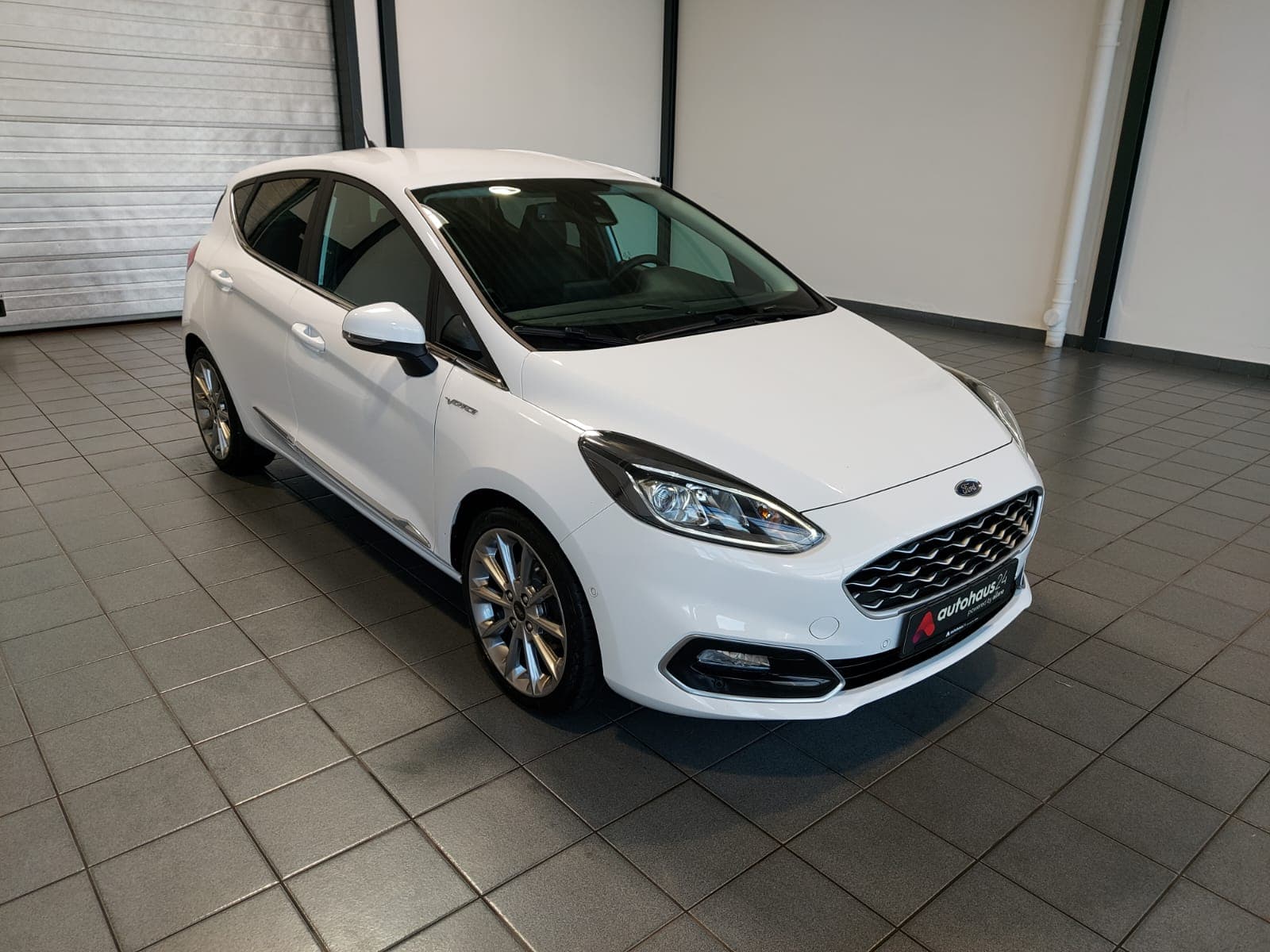 Ford Fiesta Limousine FORD Fiesta 1,0 EcoBoost Hybrid 114kW Vignale Schräghecklimousine #1
