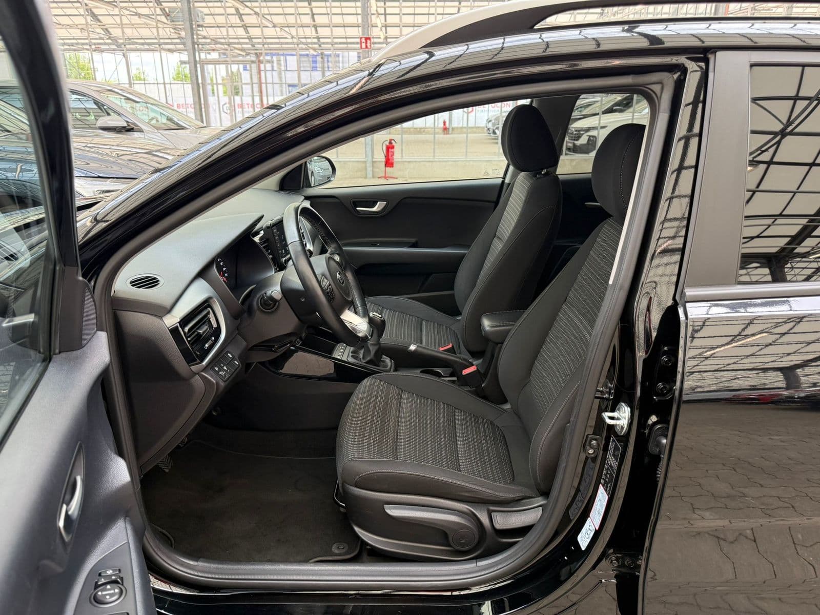 Kia Stonic Geländewagen/SUV Stonic 1.0 T-GDI Vision (EURO 6d-TEMP) #8