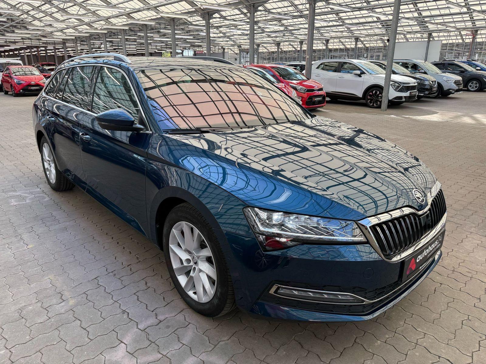 ŠKODA Superb Kombi SKODA Superb 2.0 TDI SCR 147kW DSG 4x4 PREM EDI COMBI Kombi