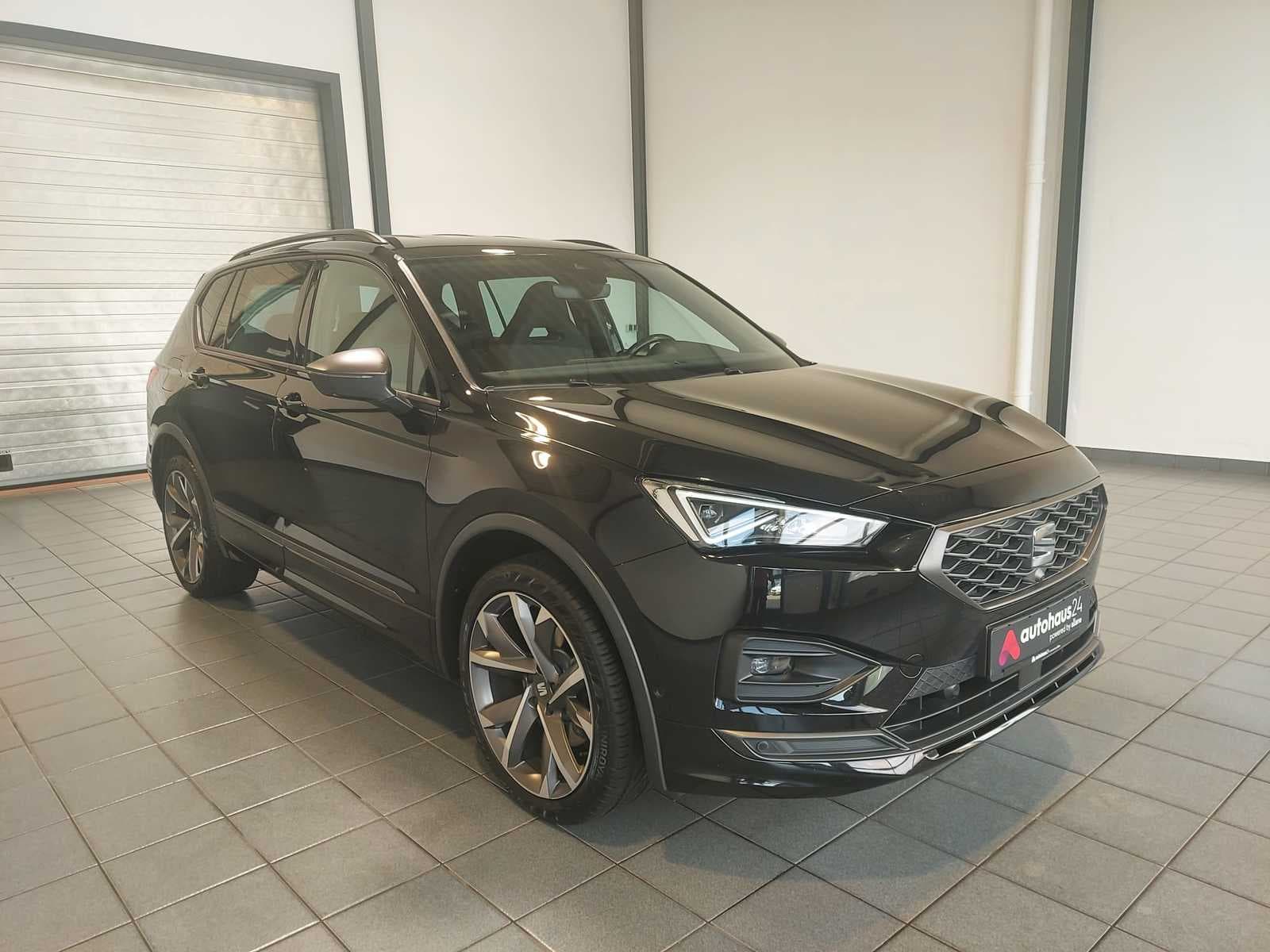 SEAT Tarraco SUV / Crossover / Geländewagen SEAT Tarraco 1.4 e-HYBRID 180kW FR DSG Sports Utility Vehicle #1