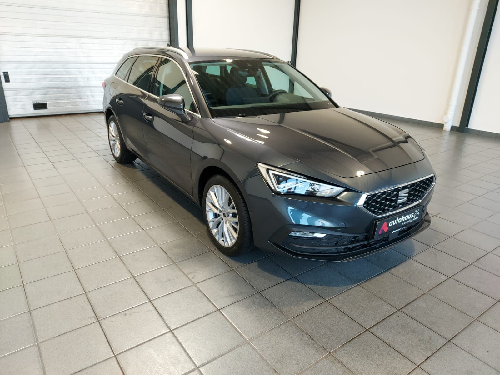 SEAT Leon Kombi SEAT Leon 1.5 TSI ACT 110kW Xcellence Sportstourer Kombi #1