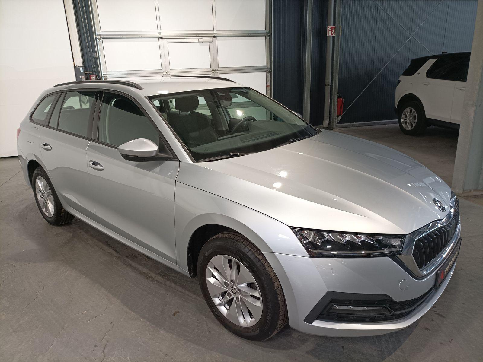 ŠKODA Octavia Kombi SKODA Octavia 2.0 TDI SCR 110kW DSG AMBITION COMBI Kombi