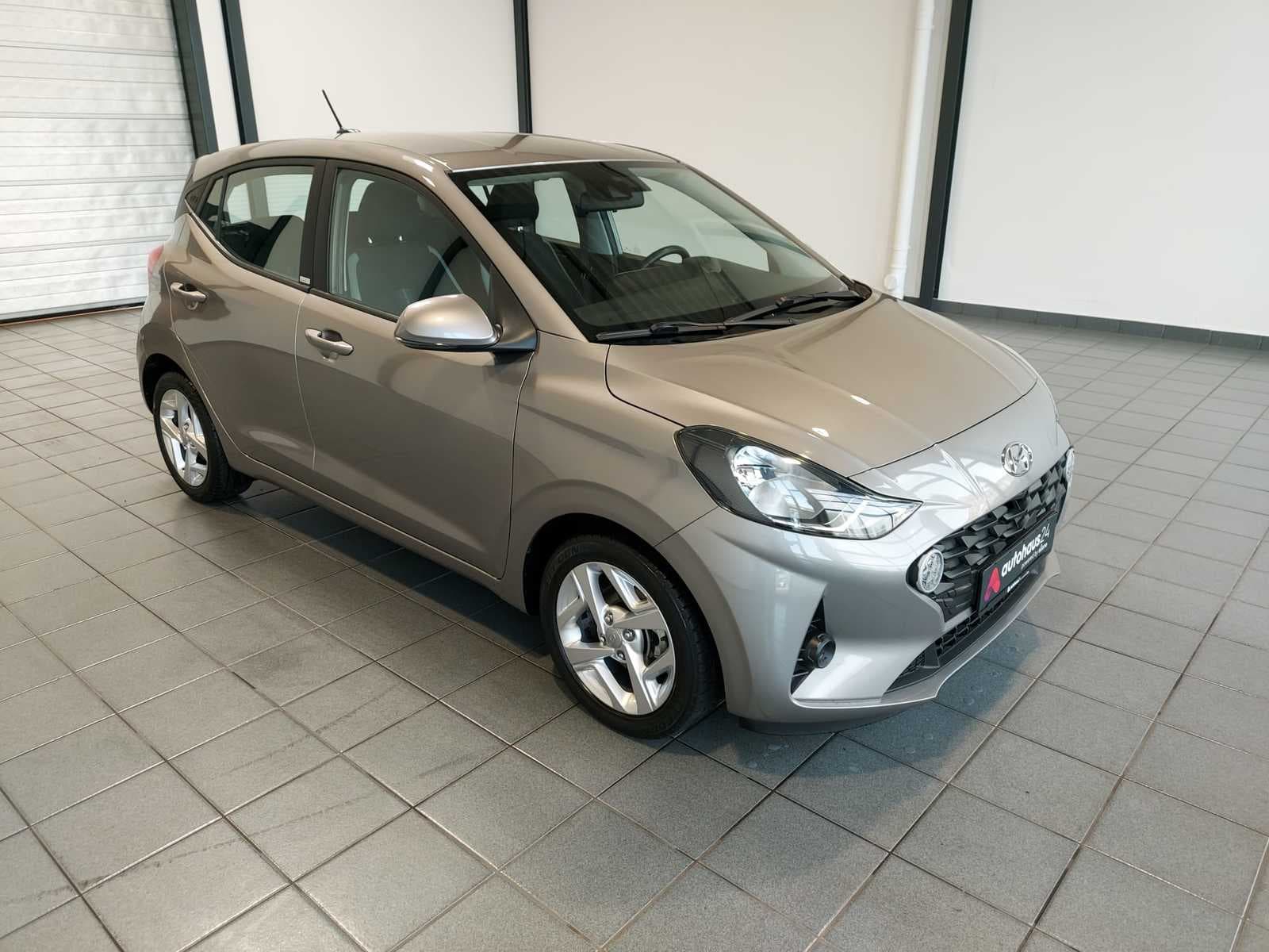 Hyundai i10 Schräghecklimousine HYUNDAI i10 1.2 Trend AMT Schräghecklimousine #1