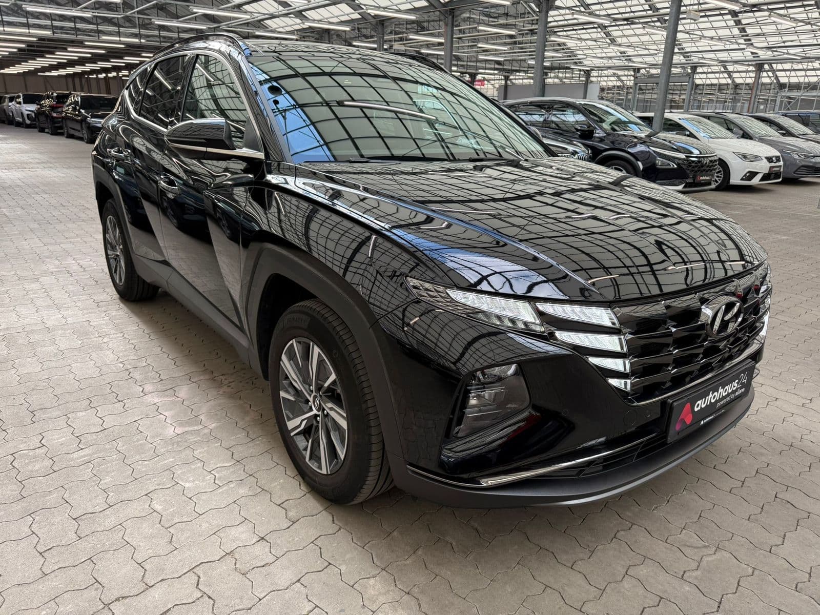 Hyundai Tucson SUV / Crossover / Geländewagen HYUNDAI Tucson 1.6 T-GDI 169kW Hybrid Trend Auto Sports Utility Vehicle #1