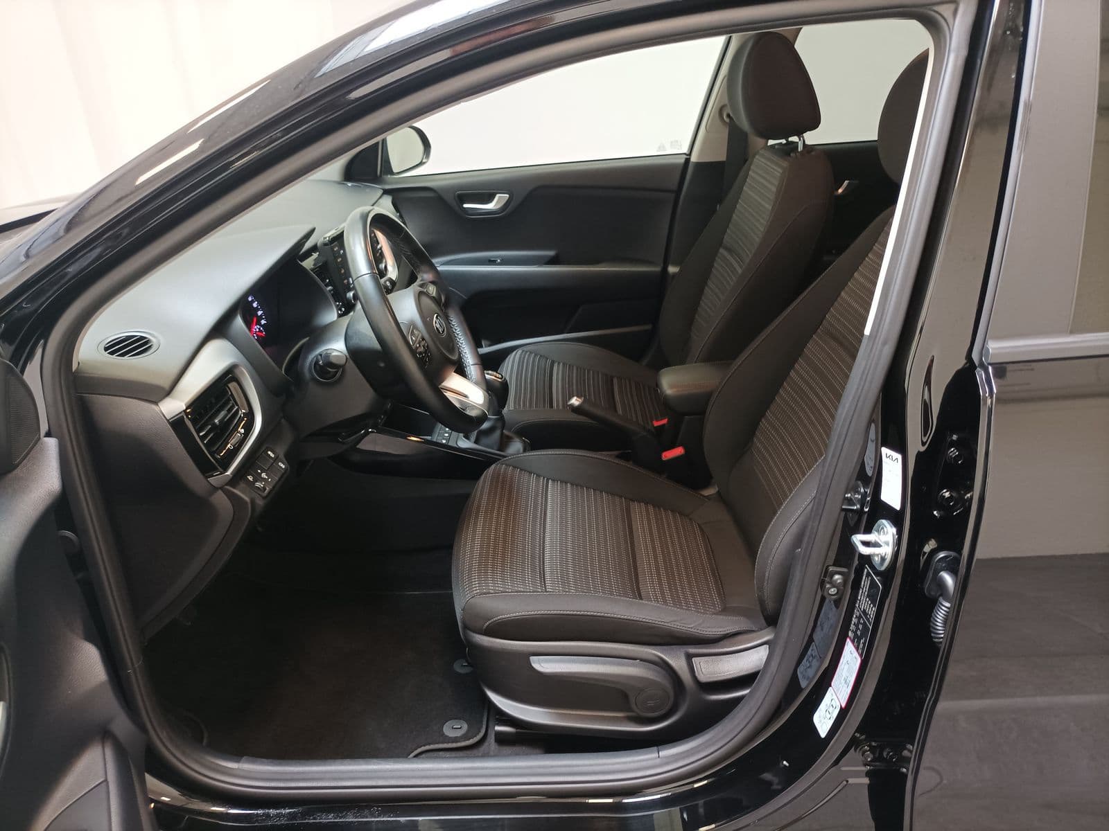 Kia Stonic Geländewagen/SUV Stonic 1.0 T-GDI Vision (EURO 6d-TEMP) #9