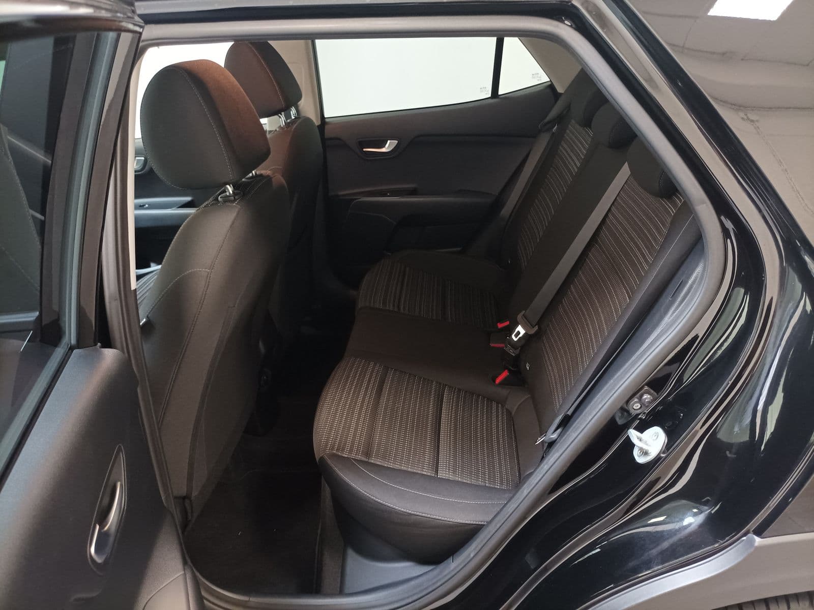 Kia Stonic Geländewagen/SUV Stonic 1.0 T-GDI Vision (EURO 6d-TEMP) #16