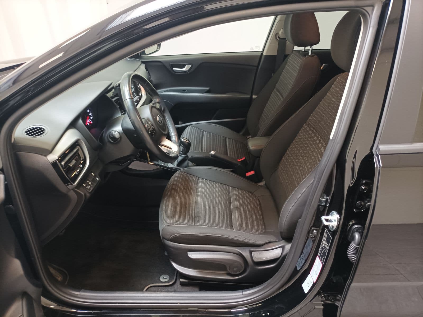 Kia Stonic Geländewagen/SUV Stonic 1.0 T-GDI Vision (EURO 6d-TEMP) #7