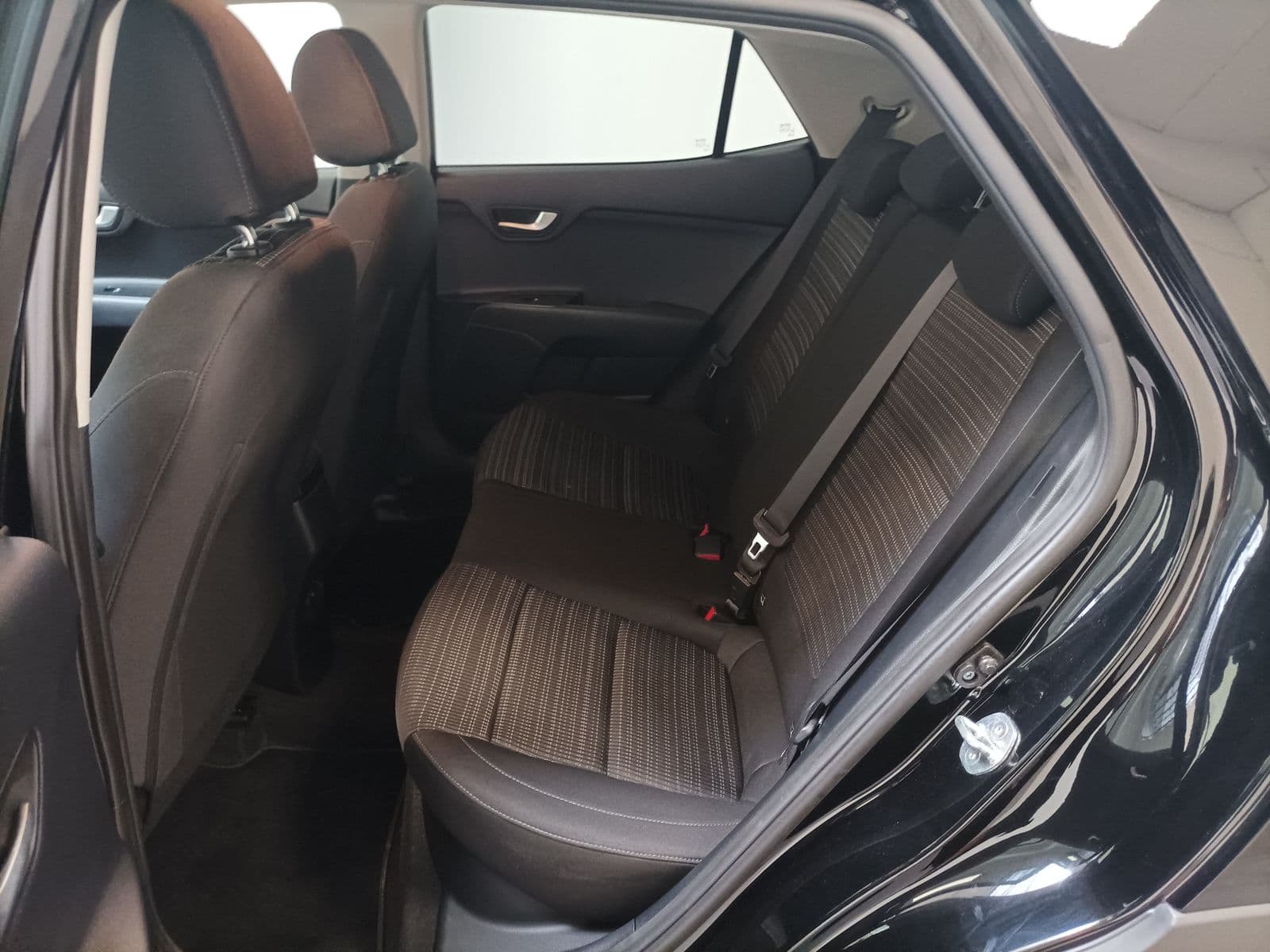 Kia Stonic Geländewagen/SUV Stonic 1.0 T-GDI Vision (EURO 6d-TEMP) #16