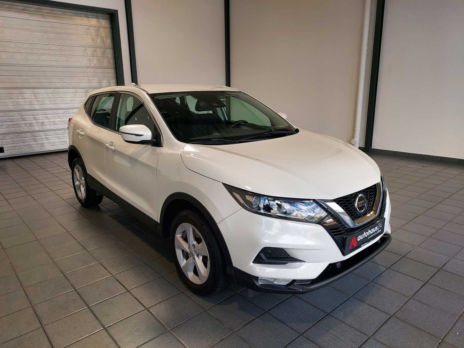 Nissan Qashqai SUV / Crossover / Geländewagen NISSAN Qashqai 1.3 DIG-T Shiro Crossover #1