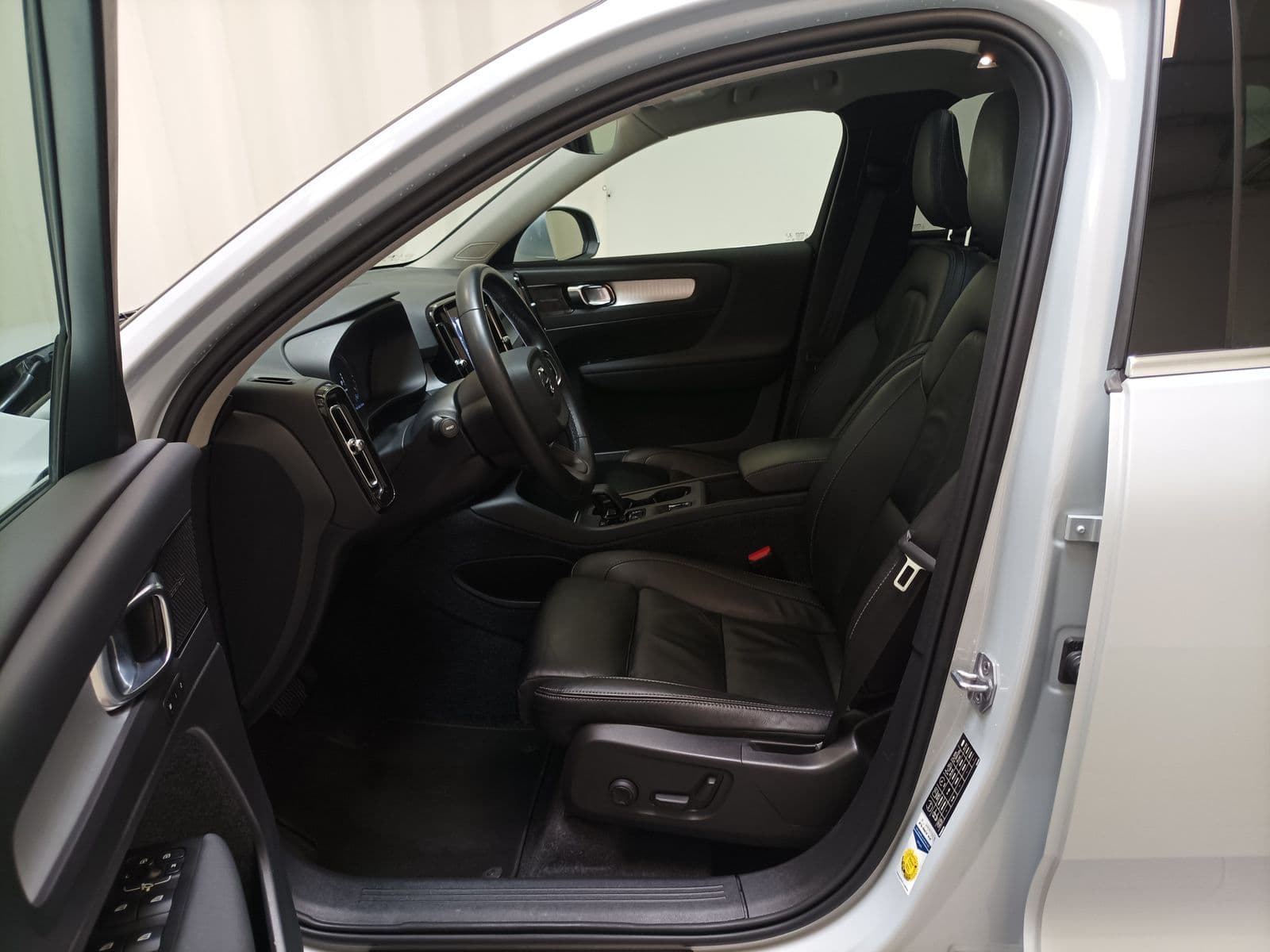 Volvo XC40 Geländewagen/SUV XC 40 T4 TwinEng 2WD Inscription Expr Plug-In(E6d) #8