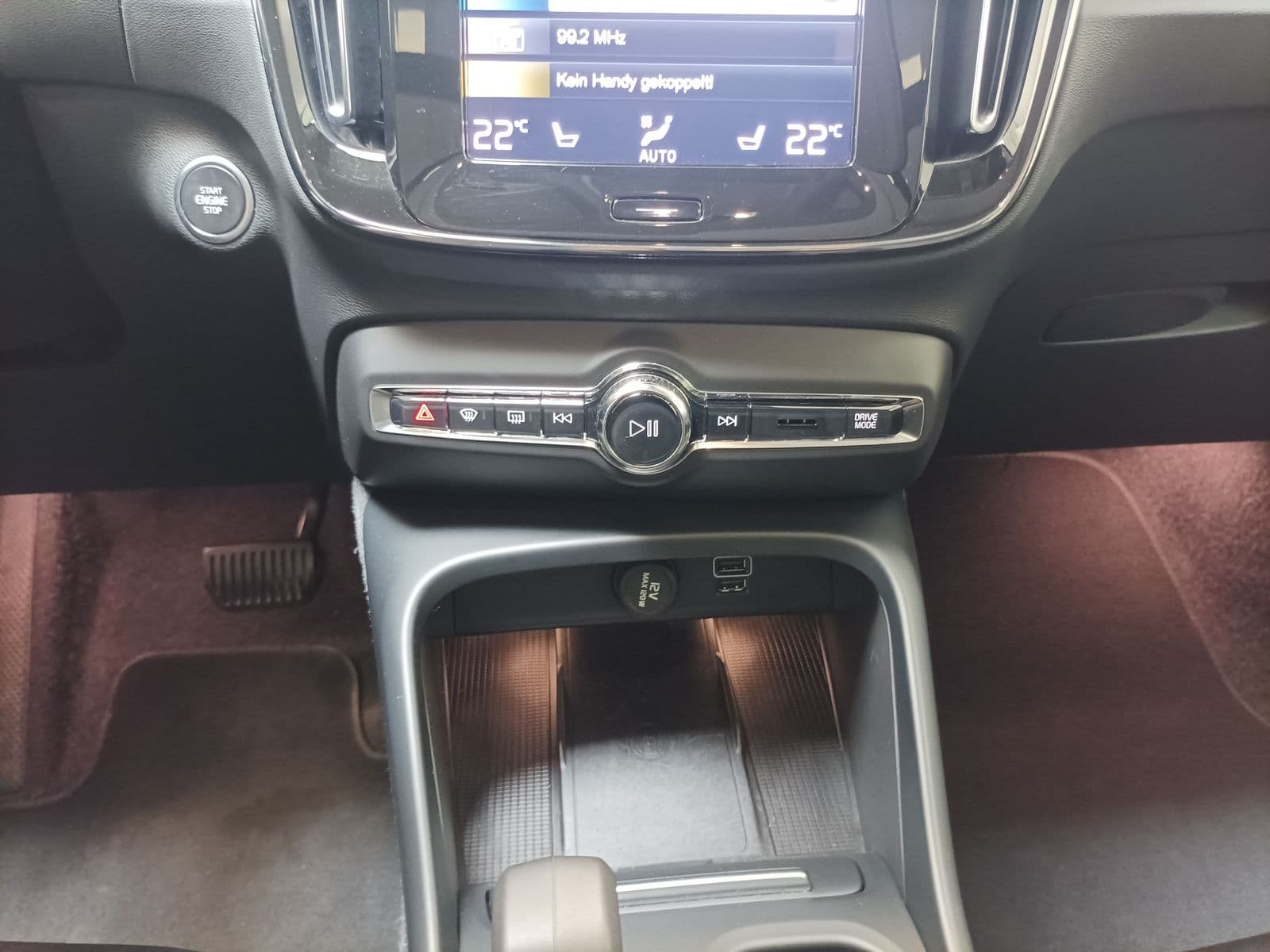 Volvo XC40 Geländewagen/SUV XC 40 T4 TwinEng 2WD Inscription Expr Plug-In(E6d) #13