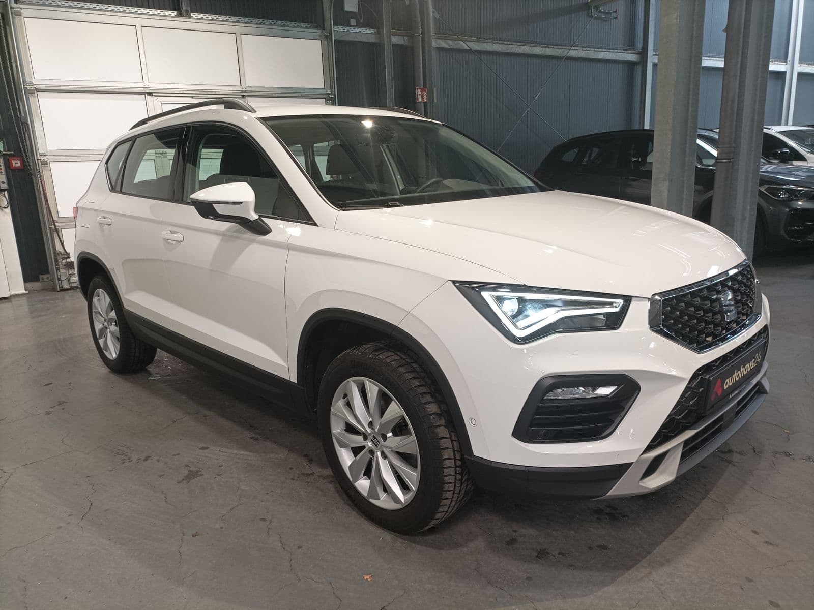 SEAT Ateca SUV / Crossover / Geländewagen SEAT Ateca 1.5 TSI ACT 110kW Style DSG Sports Utility Vehicle #1