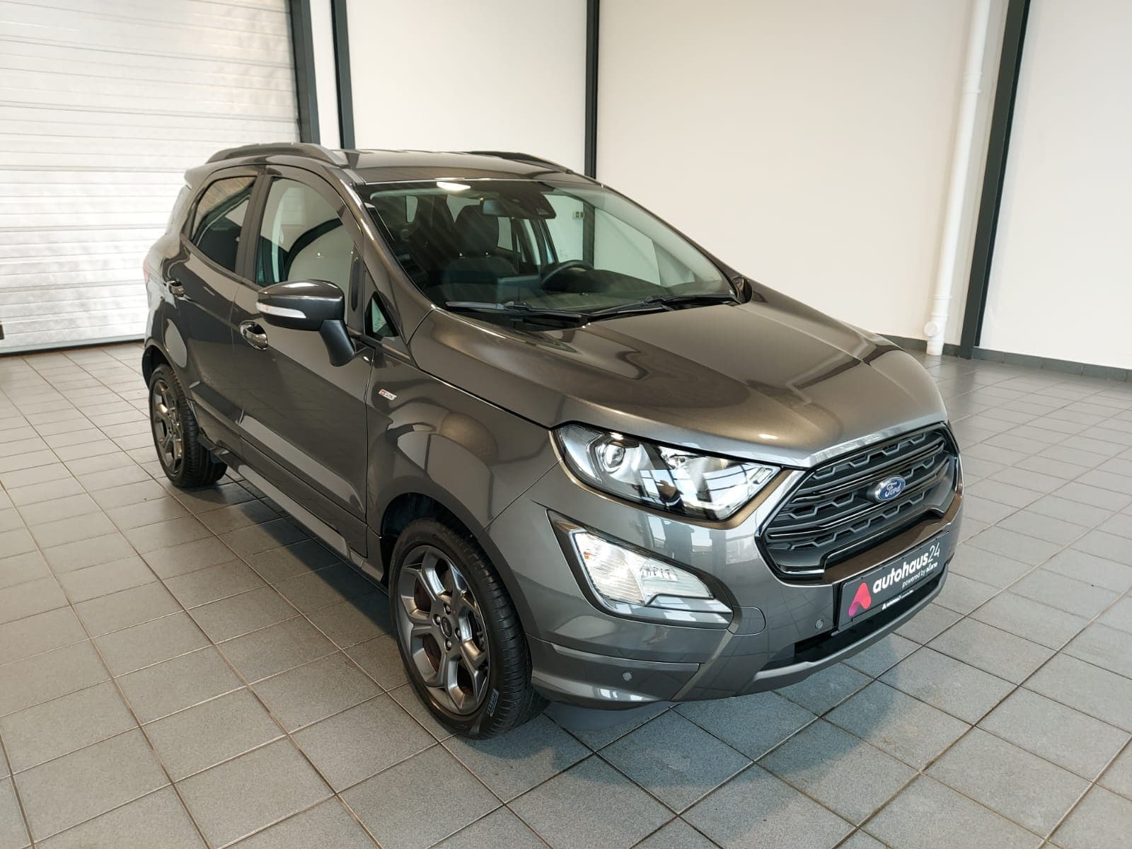 Ford EcoSport SUV / Crossover / Geländewagen FORD EcoSport 1,0 EcoBoost 92kW ST-Line Sports Utility Vehicle #1