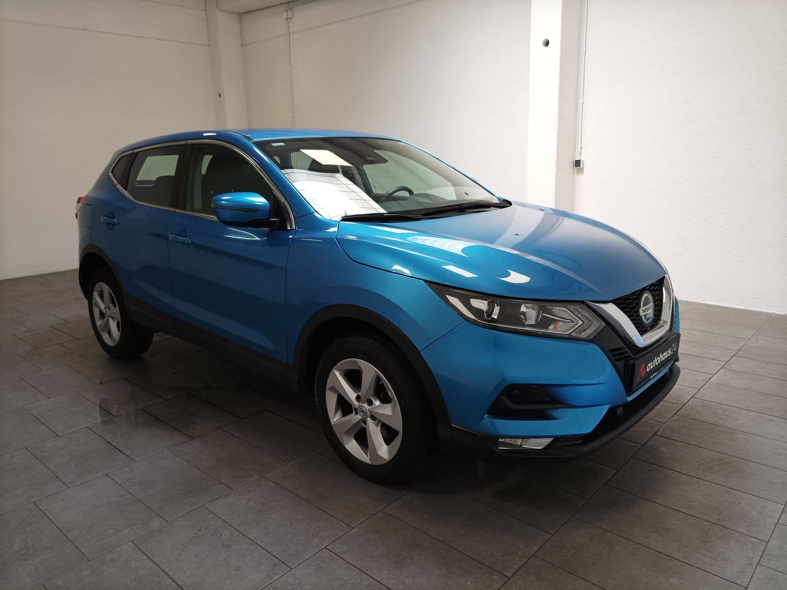 Nissan Qashqai SUV / Crossover / Geländewagen NISSAN Qashqai 1.3 DIG-T DCT 158PS Shiro Crossover #1