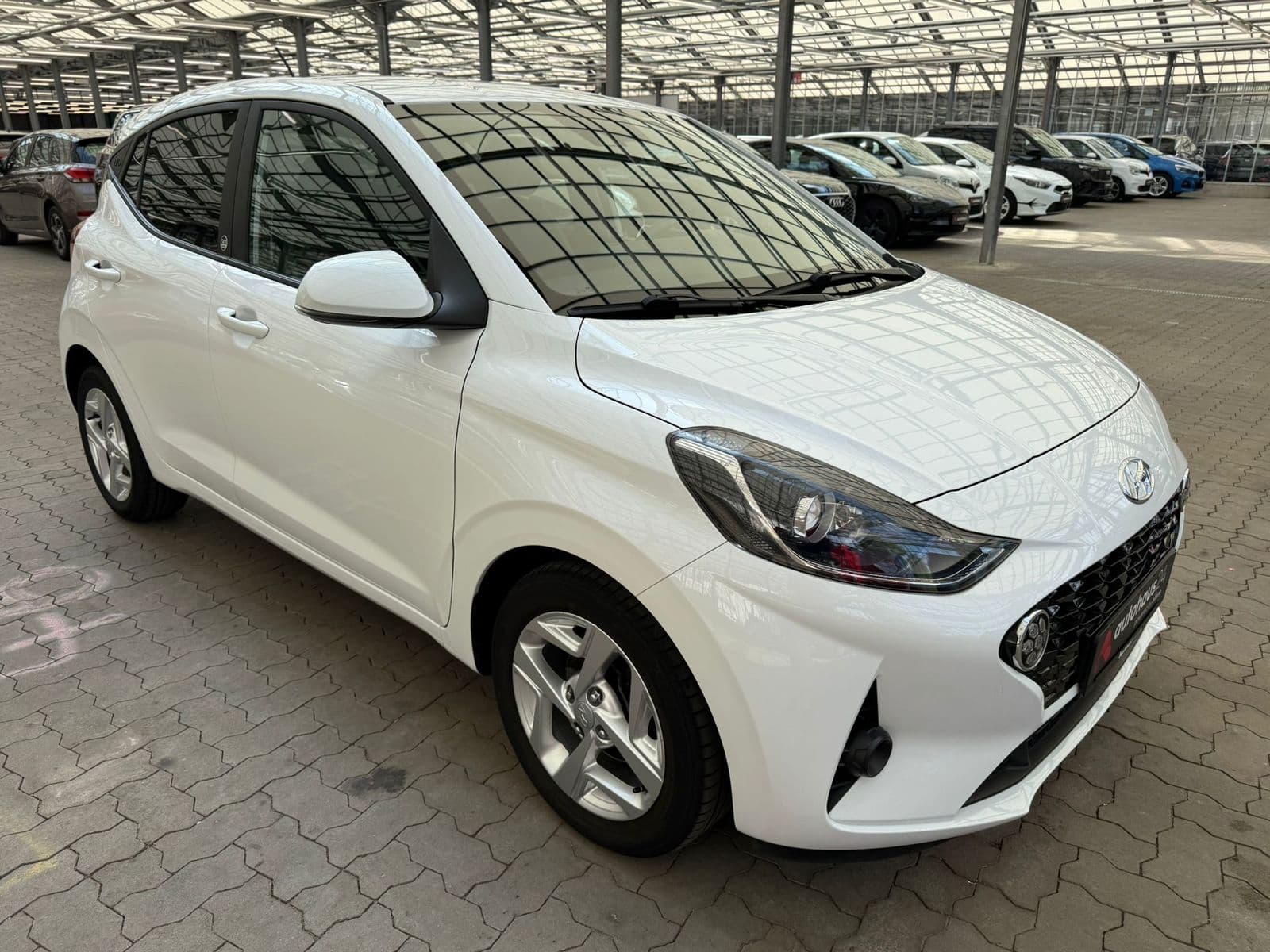 Hyundai i10 Schräghecklimousine HYUNDAI i10 1.0 EDITION 30 Schräghecklimousine #1