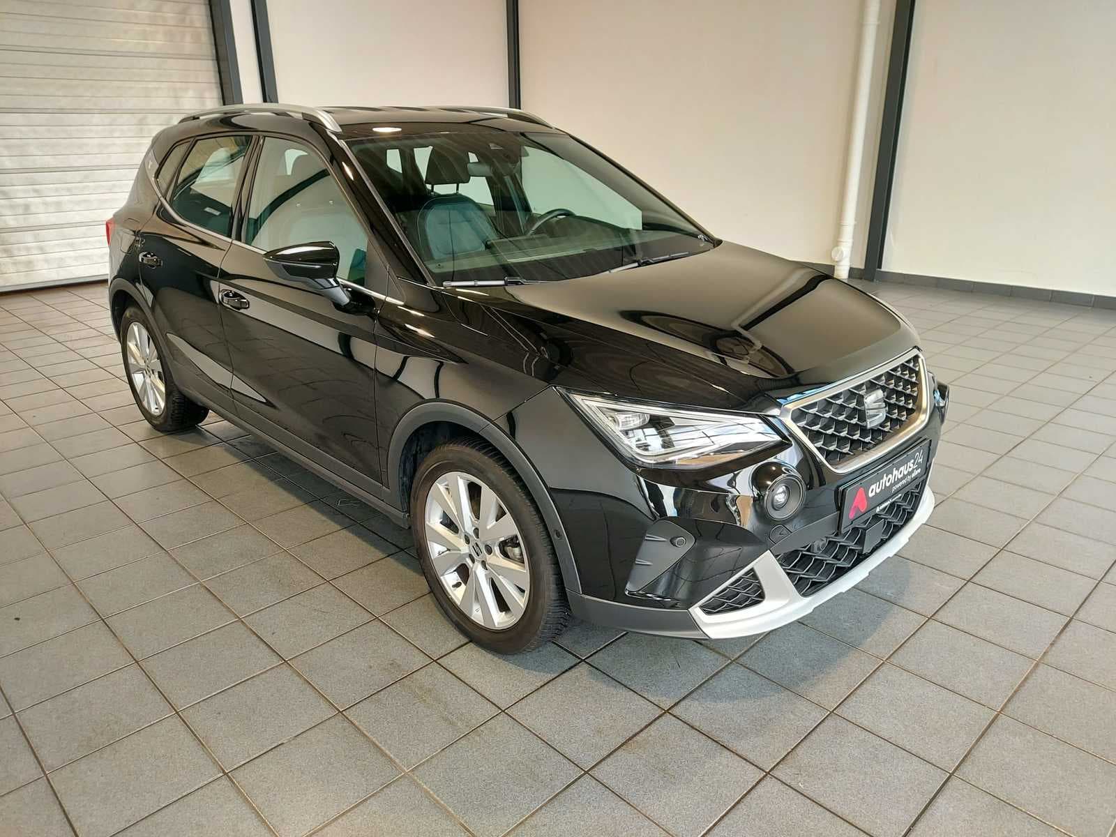 SEAT Arona SUV / Crossover / Geländewagen SEAT Arona 1.0 TSI 81kW XCELLENCE BEATS Sports Utility Vehicle #1