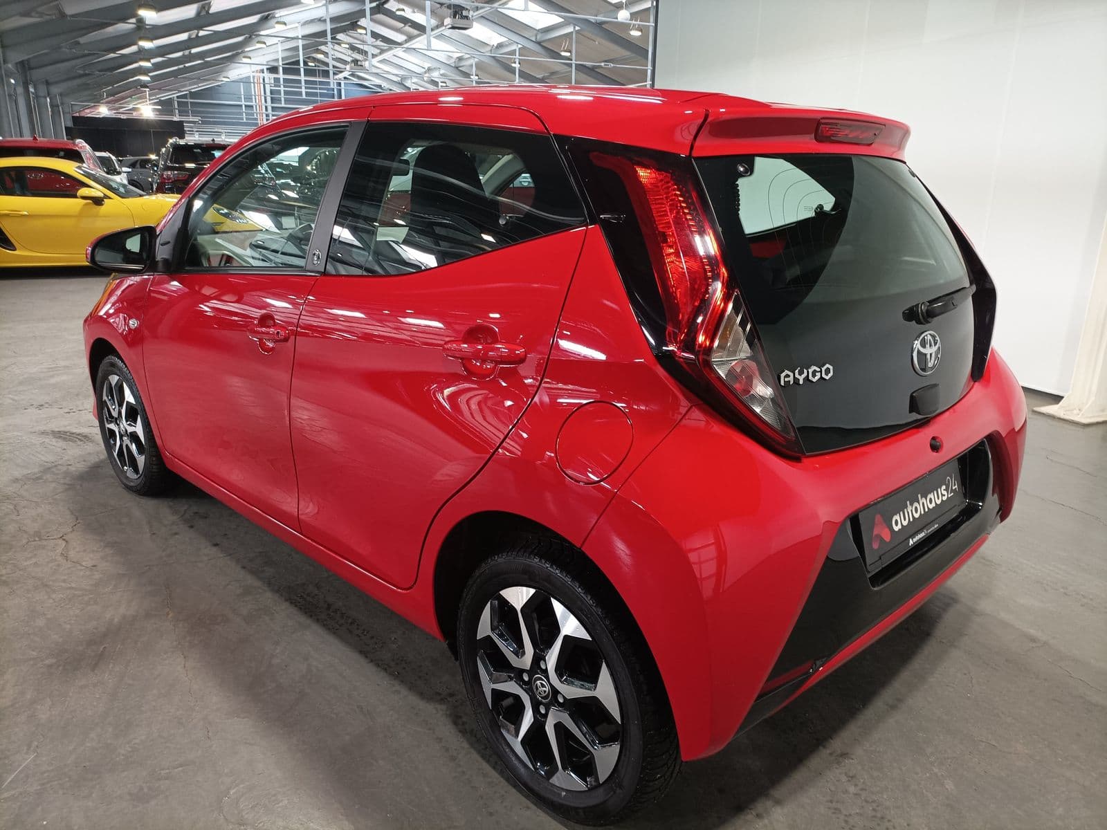 Toyota Aygo Kleinwagen Aygo 1.0 Team D #4