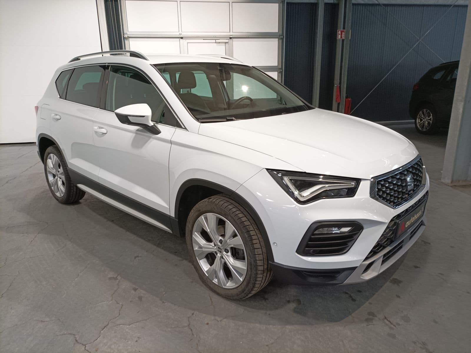SEAT Ateca SUV / Crossover / Geländewagen SEAT Ateca 1.5 TSI ACT 110kW Xperience Sports Utility Vehicle #1