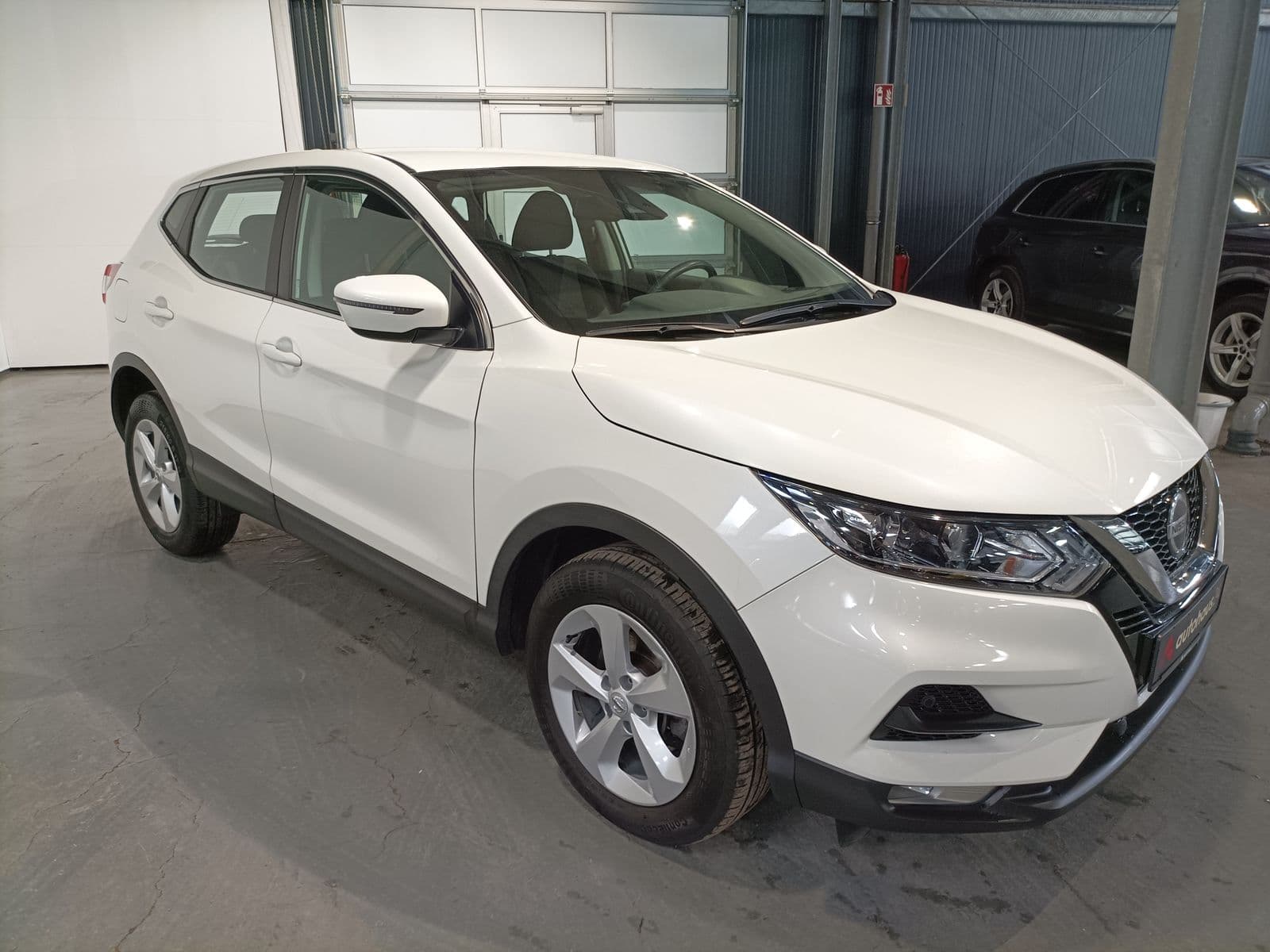 Nissan Qashqai SUV / Crossover / Geländewagen NISSAN Qashqai 1.3 DIG-T DCT 158PS Shiro Crossover #1