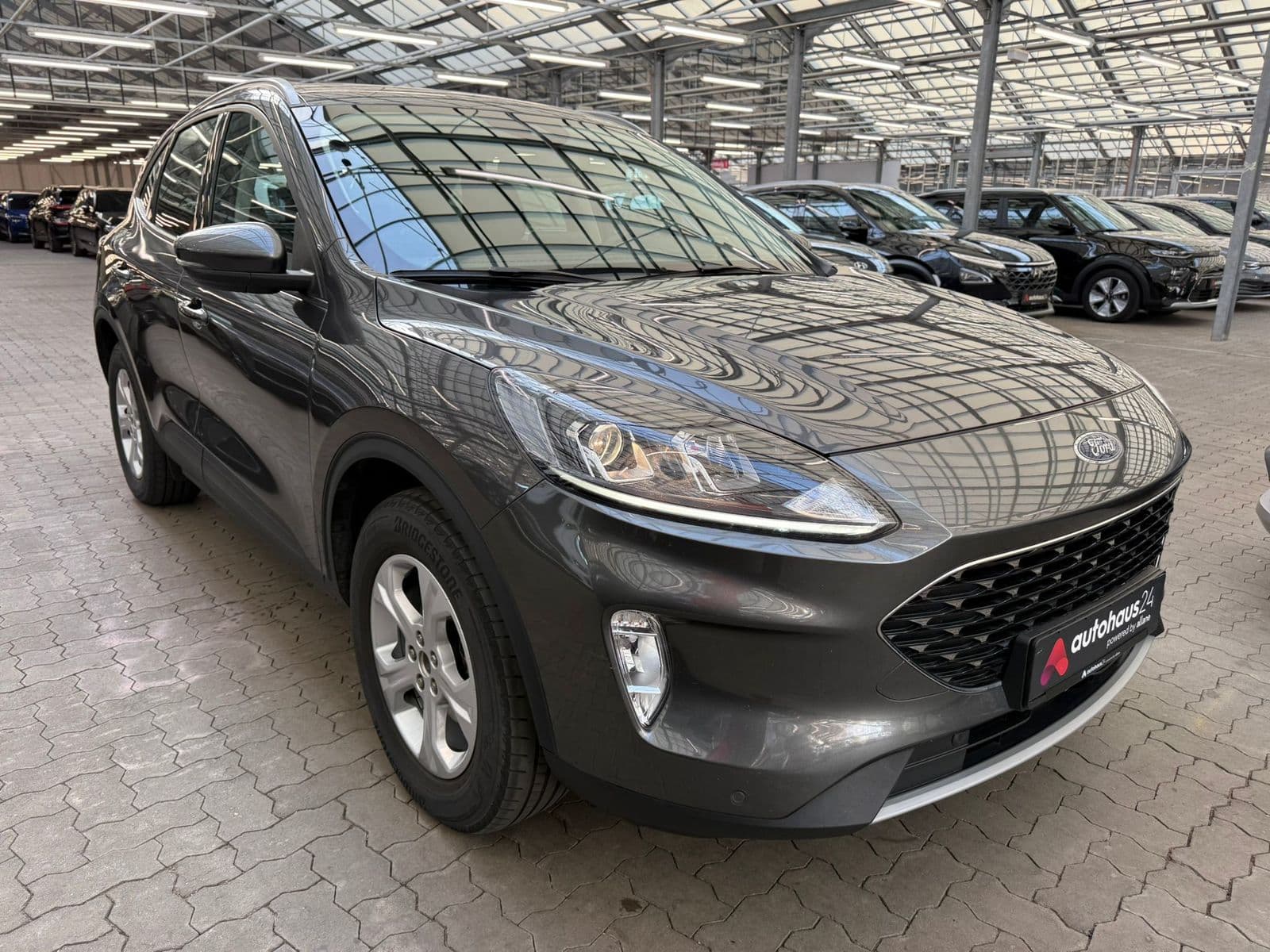 Ford Kuga SUV / Crossover / Geländewagen FORD Kuga 2.5 Duratec PHEV Cool & Connect CVT Sports Utility Vehicle #1