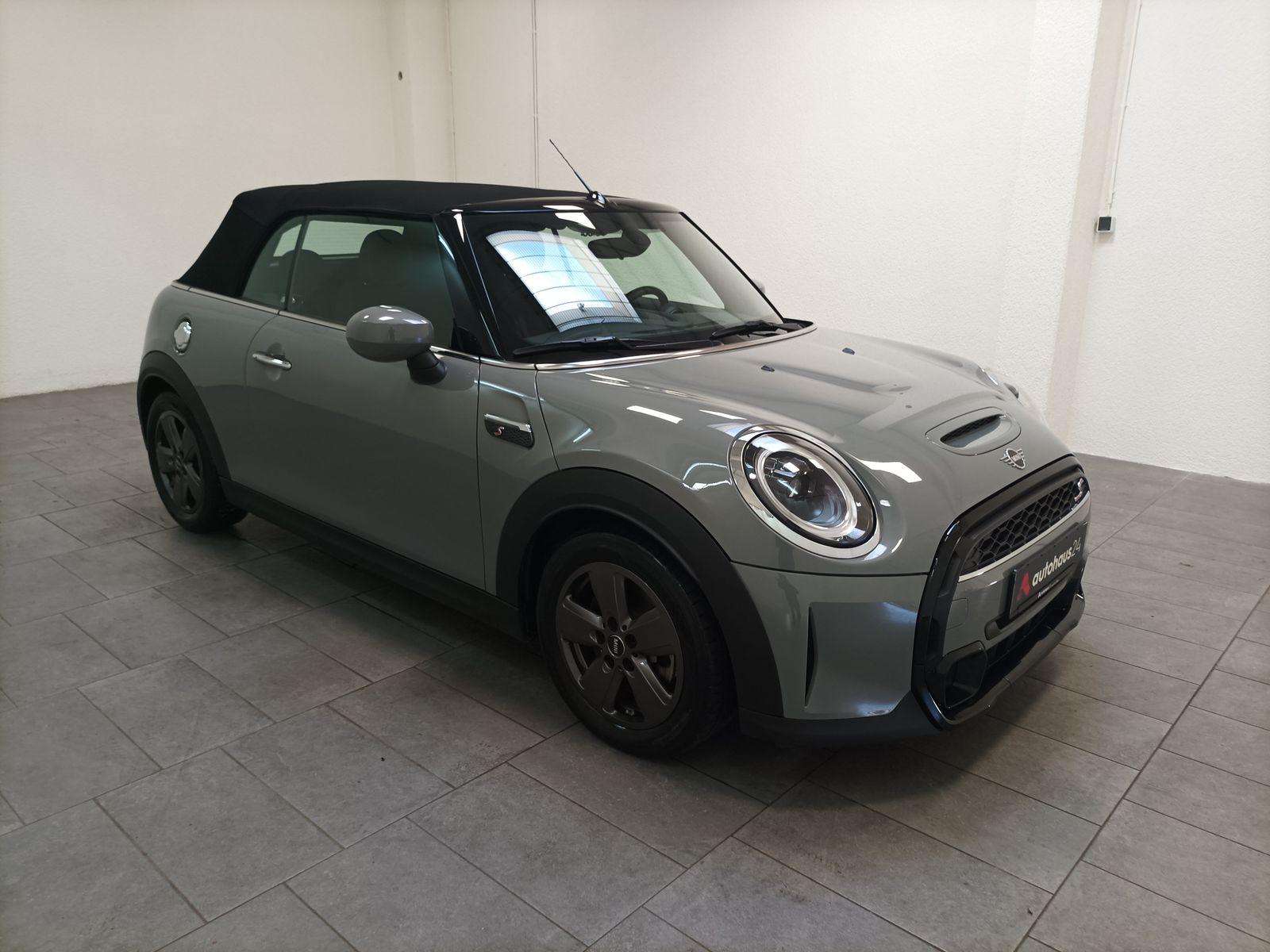 MINI Cabrio Cabrio / Roadster MINI MINI Cooper S Cabrio Essential Trim Cabriolet