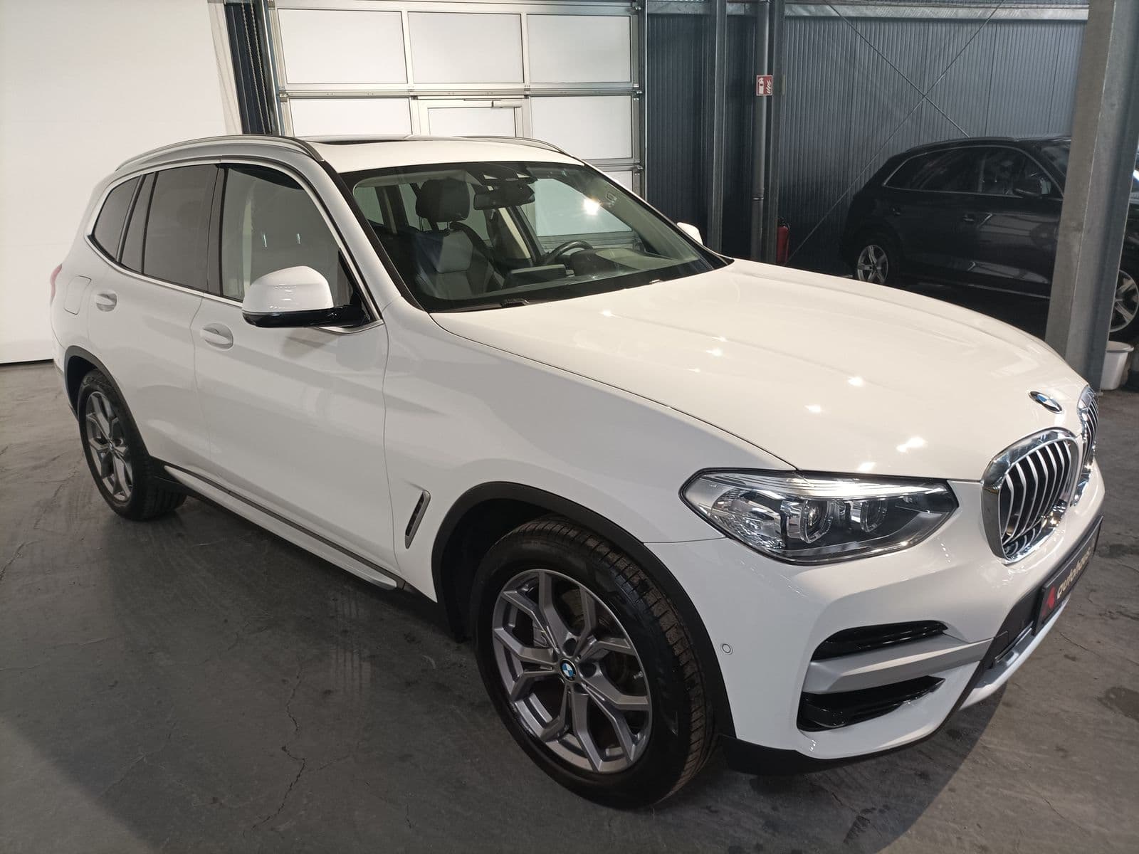 BMW X3 SUV / Crossover / Geländewagen BMW X3 xDrive20i xLine AT Sports Utility Vehicle #1