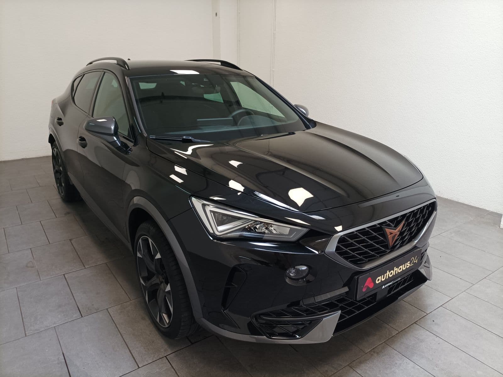 CUPRA Formentor SUV / Crossover / Geländewagen CUPRA Formentor 1.5 TSI 110kW DSG Sports Utility Vehicle #1