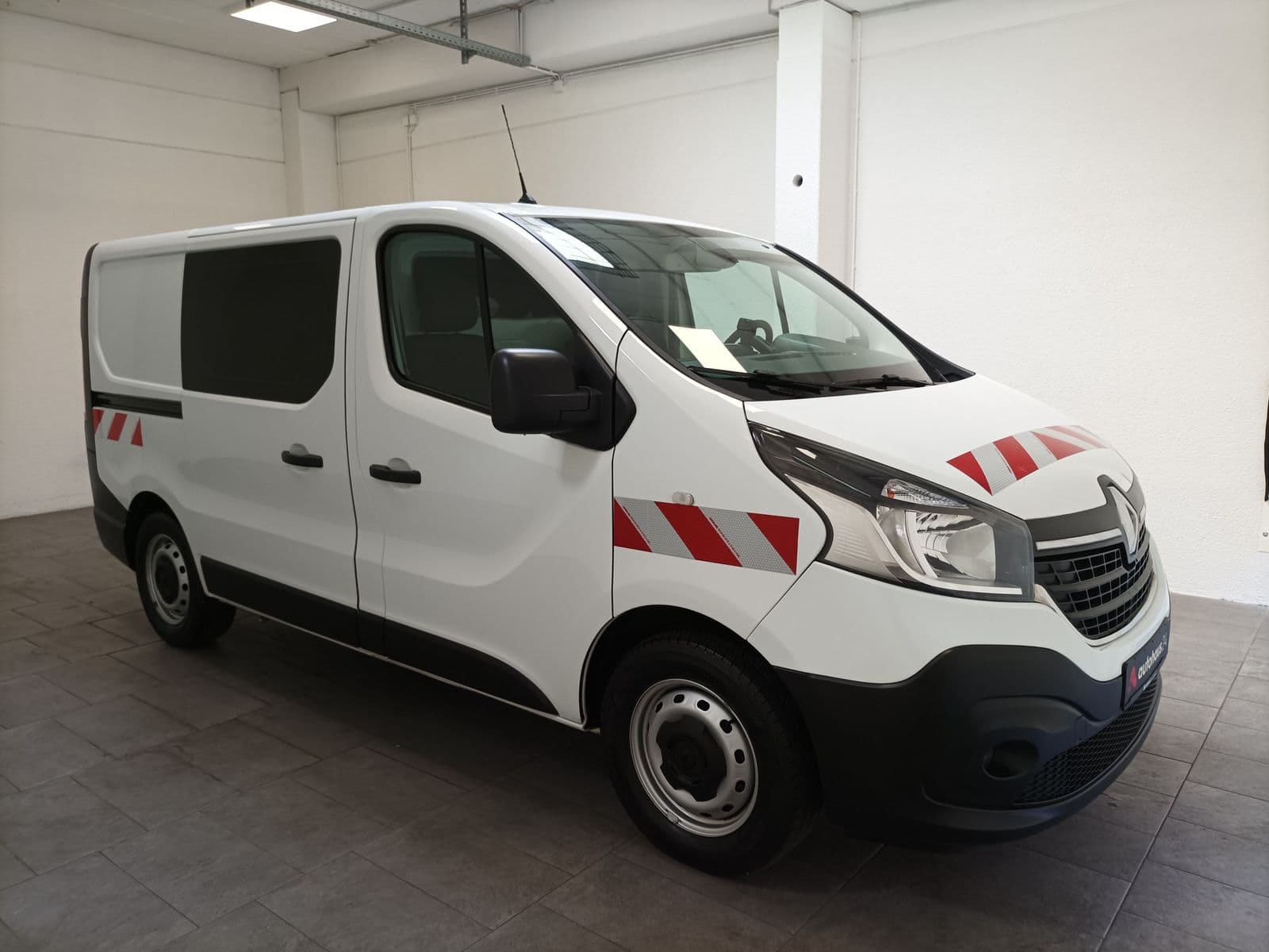 Renault Trafic Transporter RENAULT Trafic L1H1 2.0 ENERGY dCi 145 3,0t Komfort Kastenwagen #1