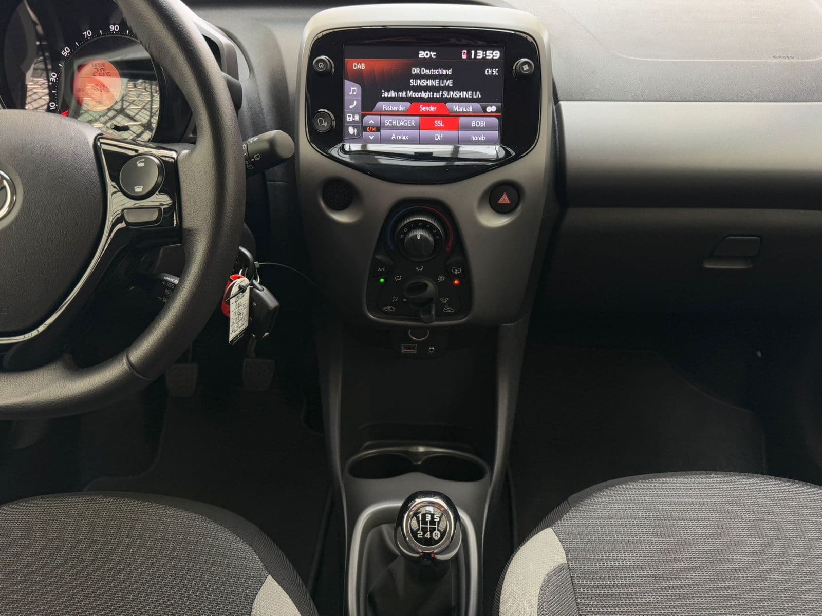Toyota Aygo Limousine Aygo 1.0 Team D (EURO 6d) #11