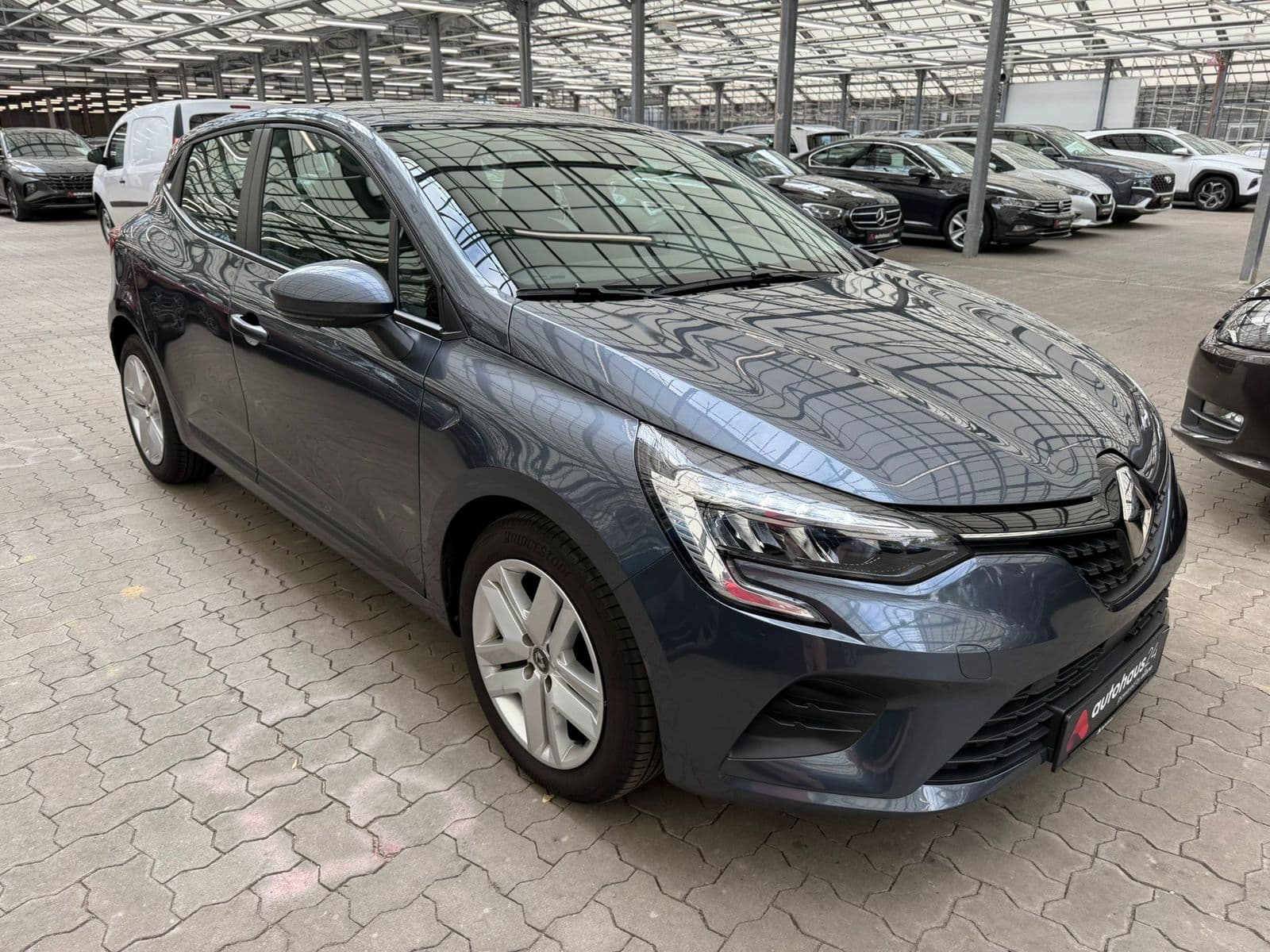 Renault Clio Limousine RENAULT Clio SCe 65 Zen Schräghecklimousine #1