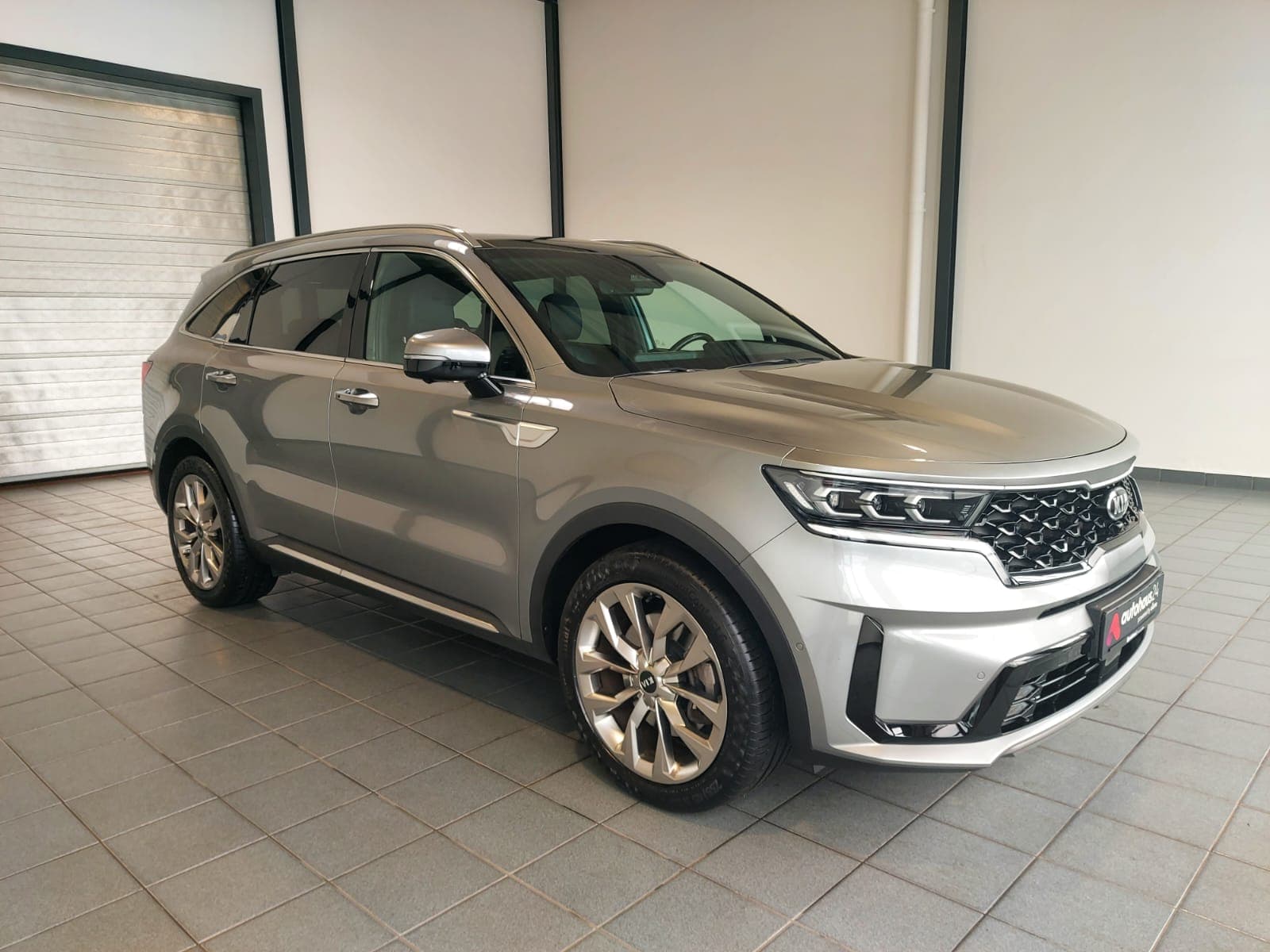 Kia Sorento SUV / Crossover / Geländewagen KIA Sorento 2.2 CRDi AWD Platinum DCT8 Sports Utility Vehicle #1