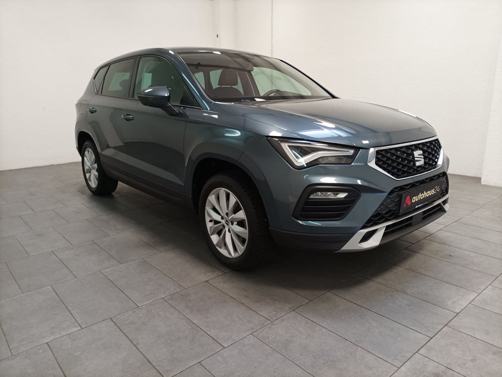 SEAT Ateca SUV / Crossover / Geländewagen SEAT Ateca 1.5 TSI ACT 110kW Style DSG Sports Utility Vehicle #1