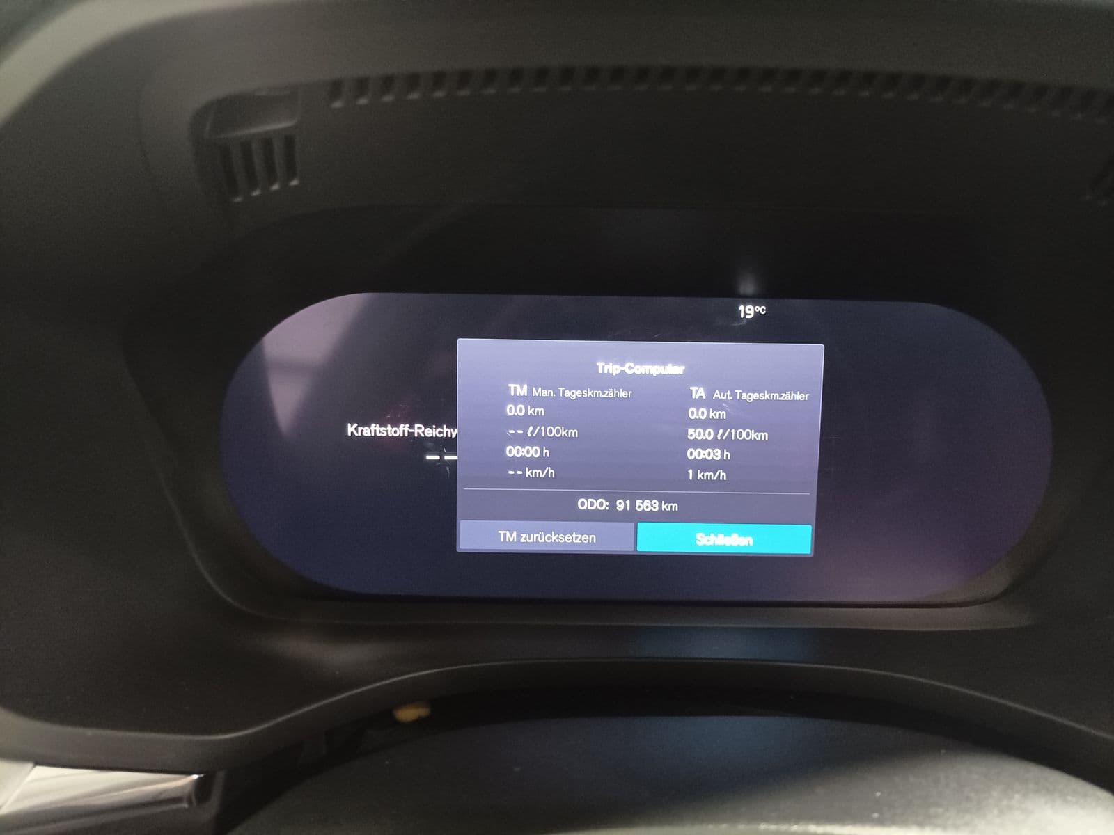 Volvo XC60 Geländewagen/SUV XC 60 B4 (Diesel) AWD Momentum Pro #7