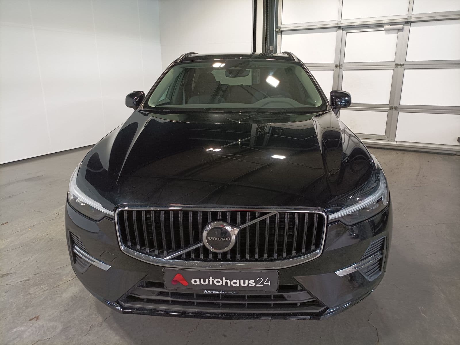 Volvo XC60 Geländewagen/SUV XC 60 B4 (Diesel) AWD Momentum Pro #2