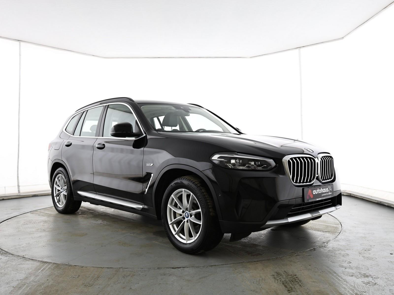 BMW X3 SUV / Crossover / Geländewagen BMW X3 xDrive30e AT Sports Utility Vehicle