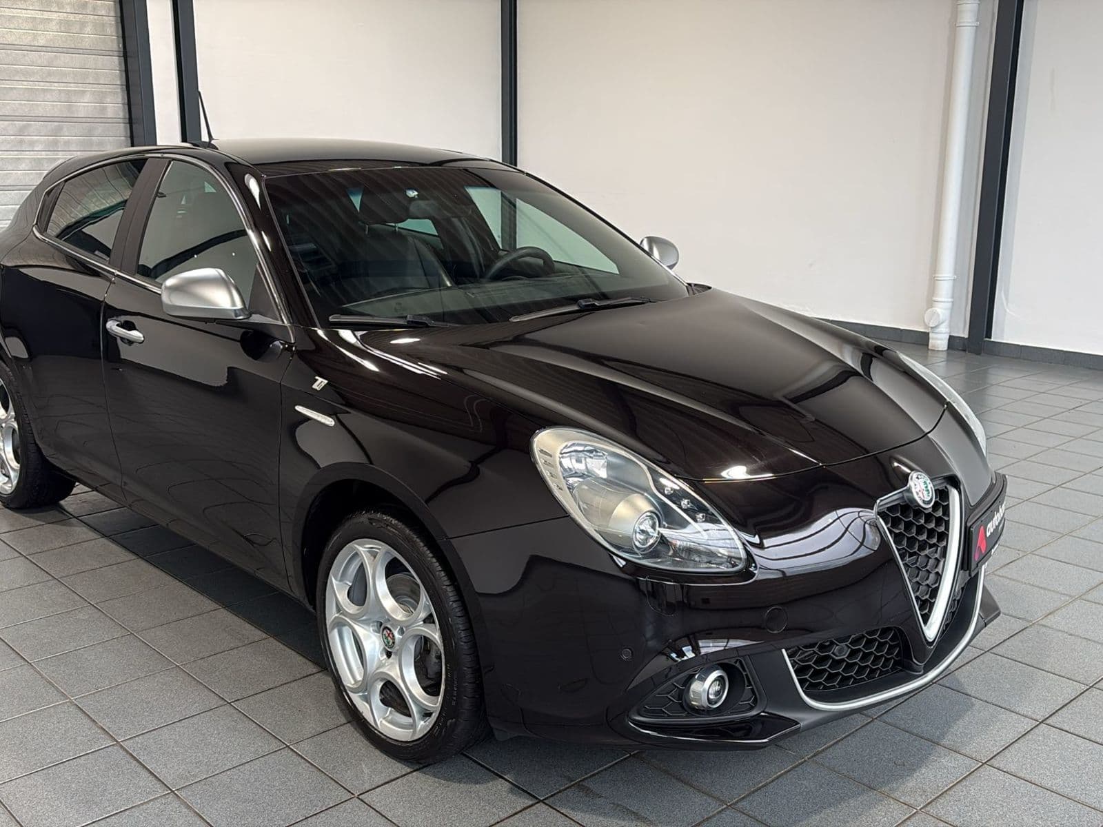 Alfa Romeo Giulietta Limousine ALFA ROMEO Giulietta 1.4 TB 16V Lusso Ti Schräghecklimousine #1