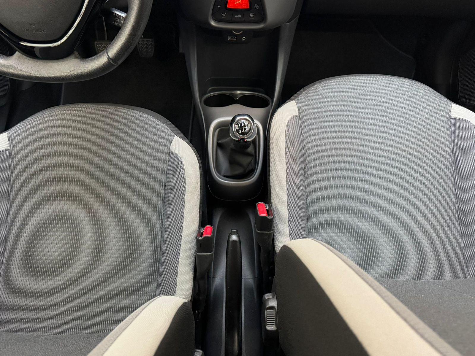Toyota Aygo Kleinwagen Aygo 1.0 Team D (EURO 6d)