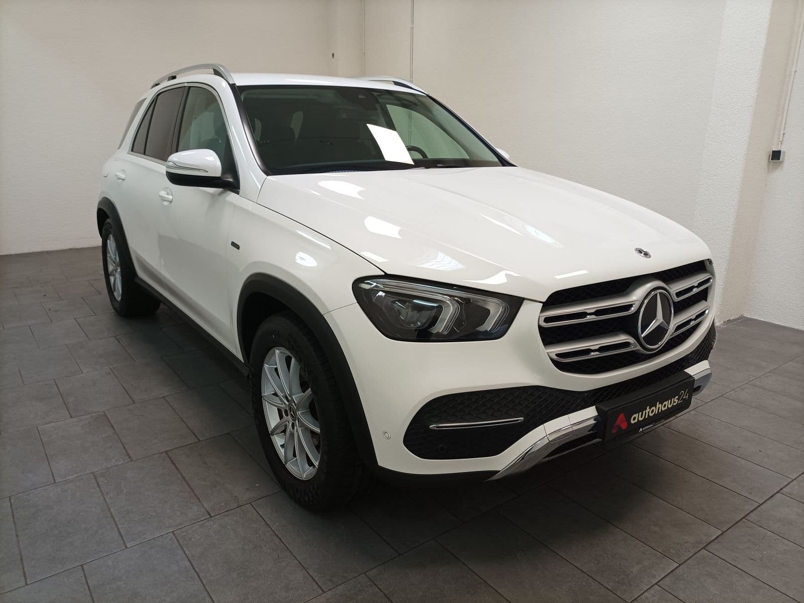 Mercedes-Benz GLE-Klasse SUV / Crossover / Geländewagen MERCEDES GLE GLE 350 e 4MATIC Sports Utility Vehicle