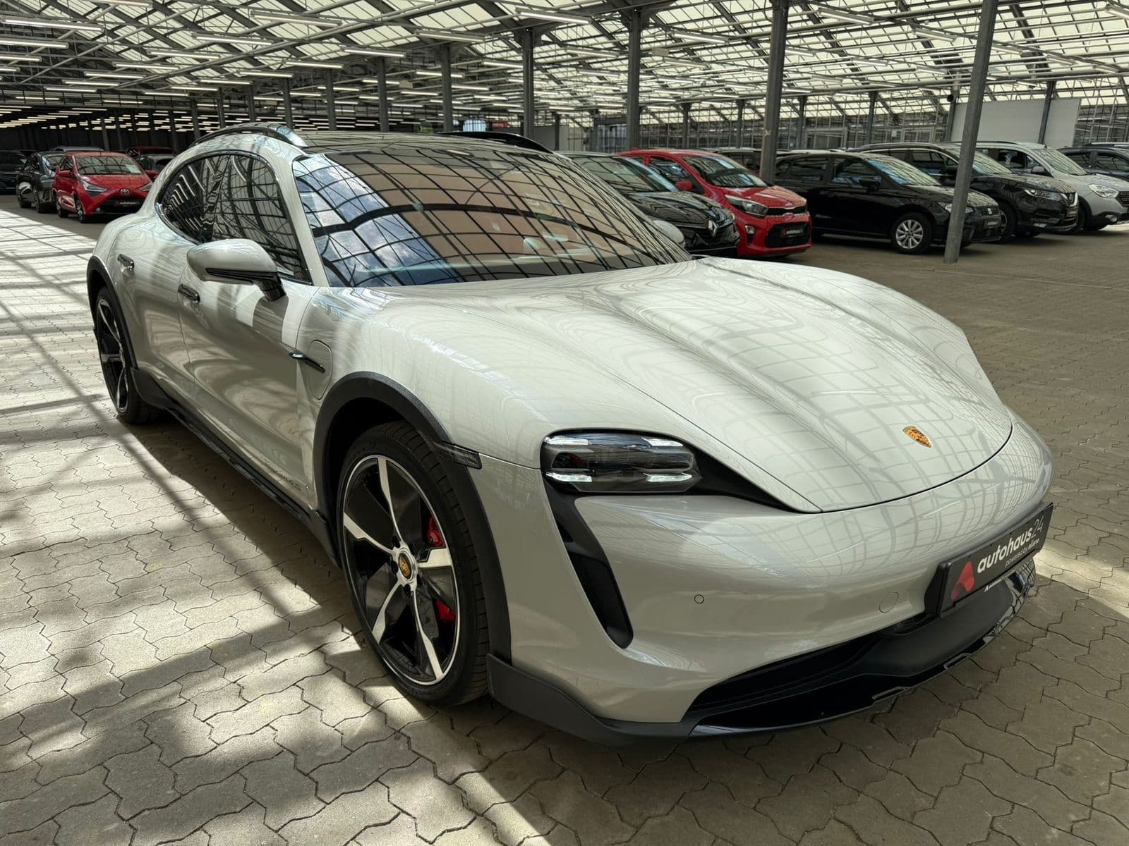 Porsche Taycan Kombi PORSCHE Taycan 4S Cross Turismo Kombi
