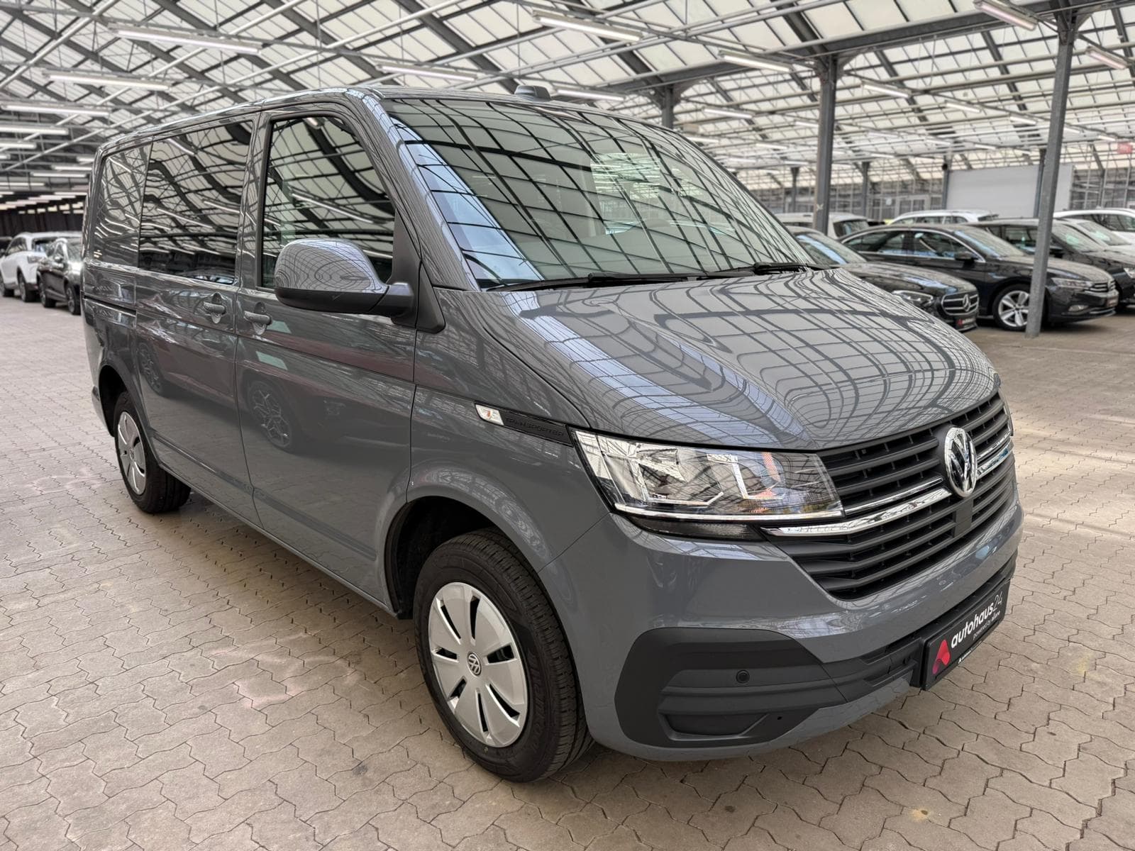 Volkswagen Transporter Transporter VOLKSWAGEN Transporter 2,0 TDI 110kW BMT DSG EcoProfi kurz Kastenwagen #1