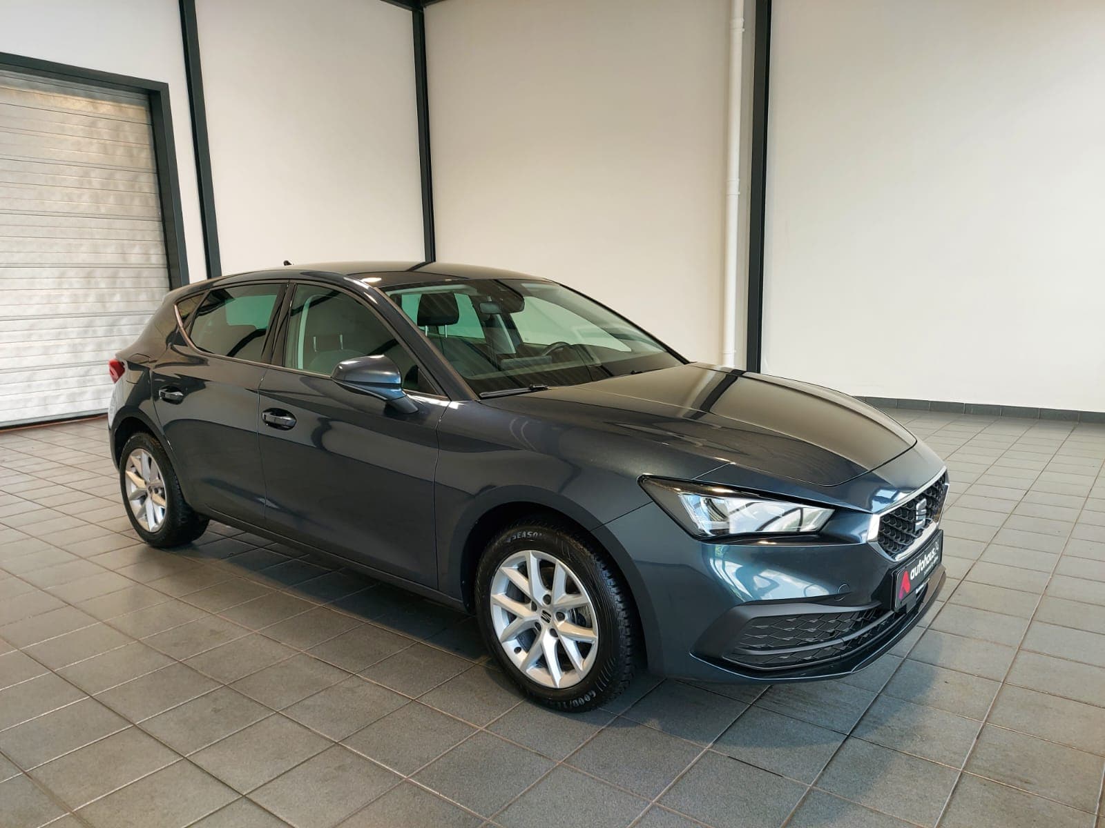 SEAT Leon Limousine SEAT Leon 1.0 TSI 81kW Reference Schräghecklimousine #1