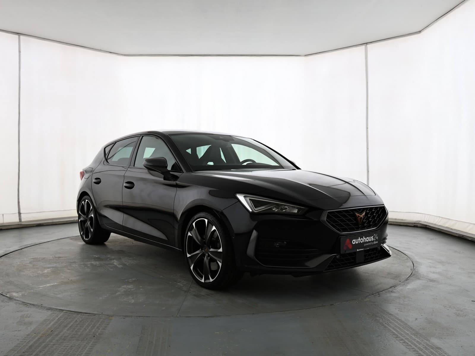 CUPRA Leon Limousine CUPRA Leon 1.4 e-HYBRID 180kW VZ DSG Schräghecklimousine #1