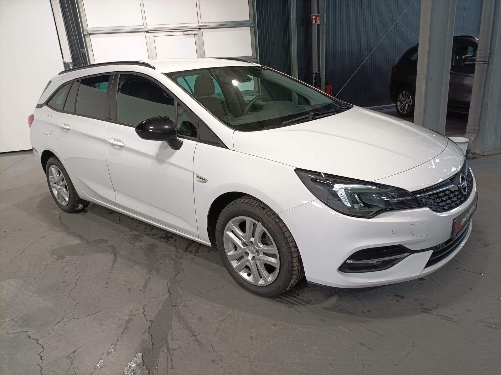 Opel Astra Kombi OPEL Astra ST 1.2 Direct In Turbo 107kW Business Ed Kombi 'Astra Business' #1