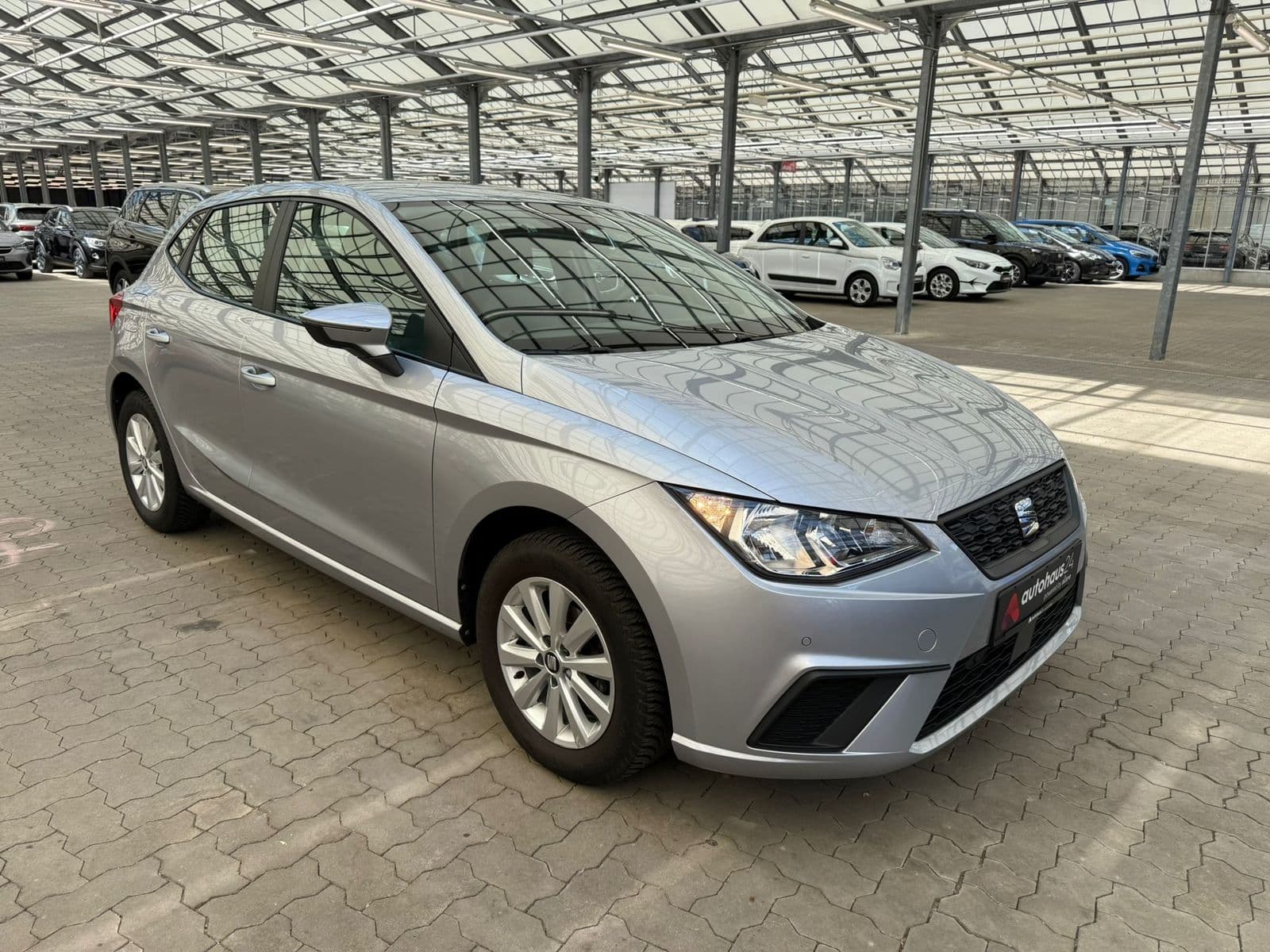 SEAT Ibiza Limousine SEAT Ibiza 1.0 MPI 59kW Style Schräghecklimousine #1