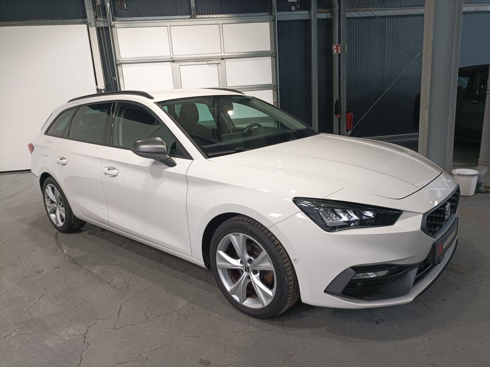 SEAT Leon Kombi SEAT Leon 1.5 eTSI ACT 110kW FR DSG Sportstourer Kombi #1
