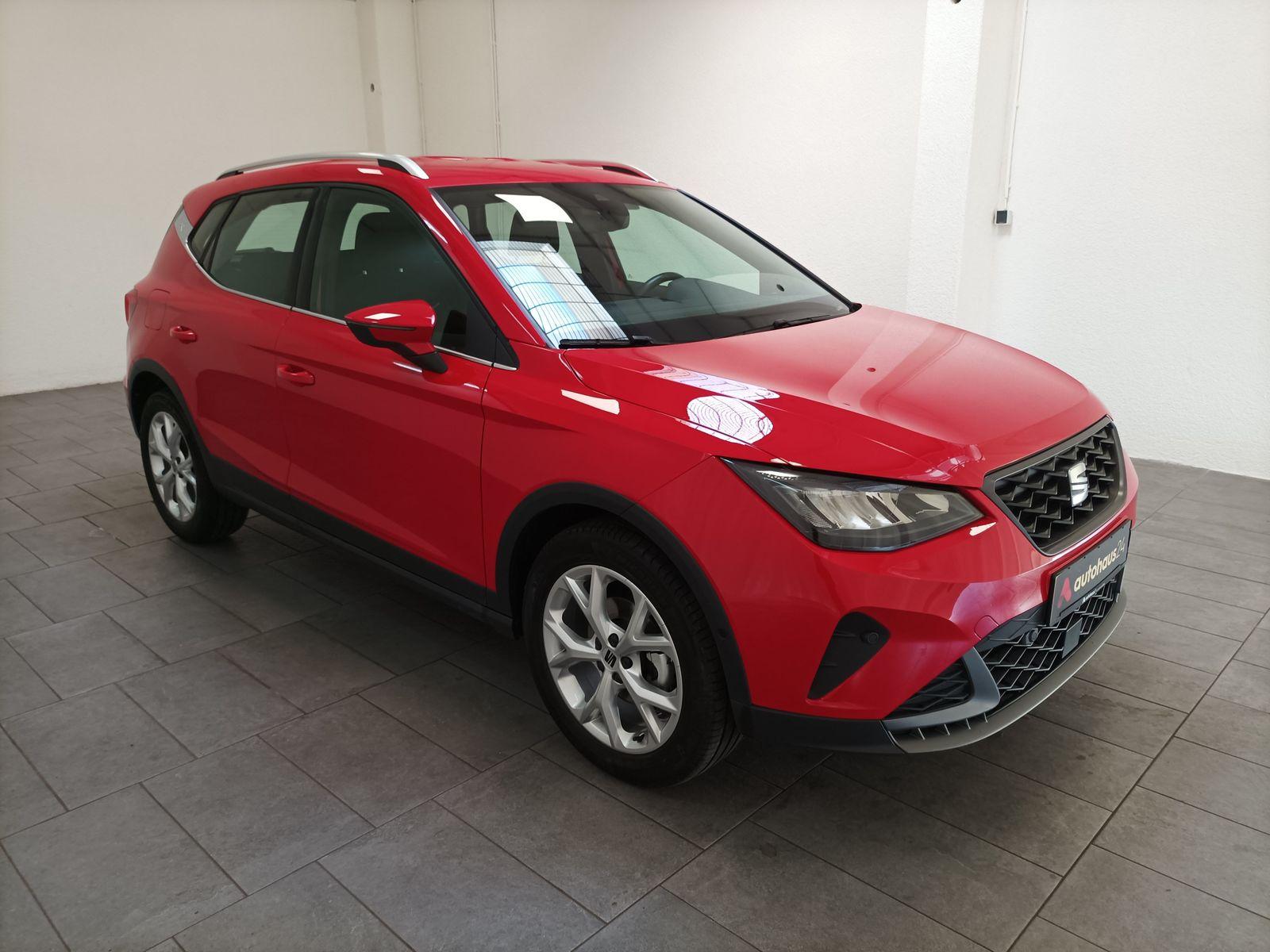 SEAT Arona SUV / Crossover / Geländewagen SEAT Arona 1.5 TSI 110kW FR DSG Sports Utility Vehicle