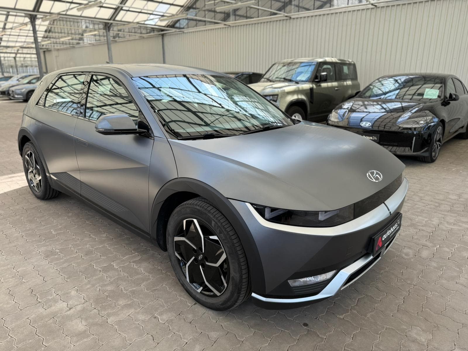 Hyundai IONIQ 5 Limousine HYUNDAI IONIQ 5 58 kWh 173 kW Allradantrieb Sports Utility Vehicle #1