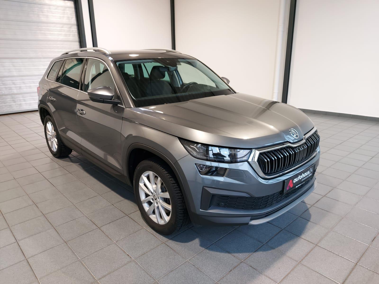 ŠKODA Kodiaq SUV / Crossover / Geländewagen SKODA Kodiaq 2.0 TDI SCR DSG STYLE Sports Utility Vehicle