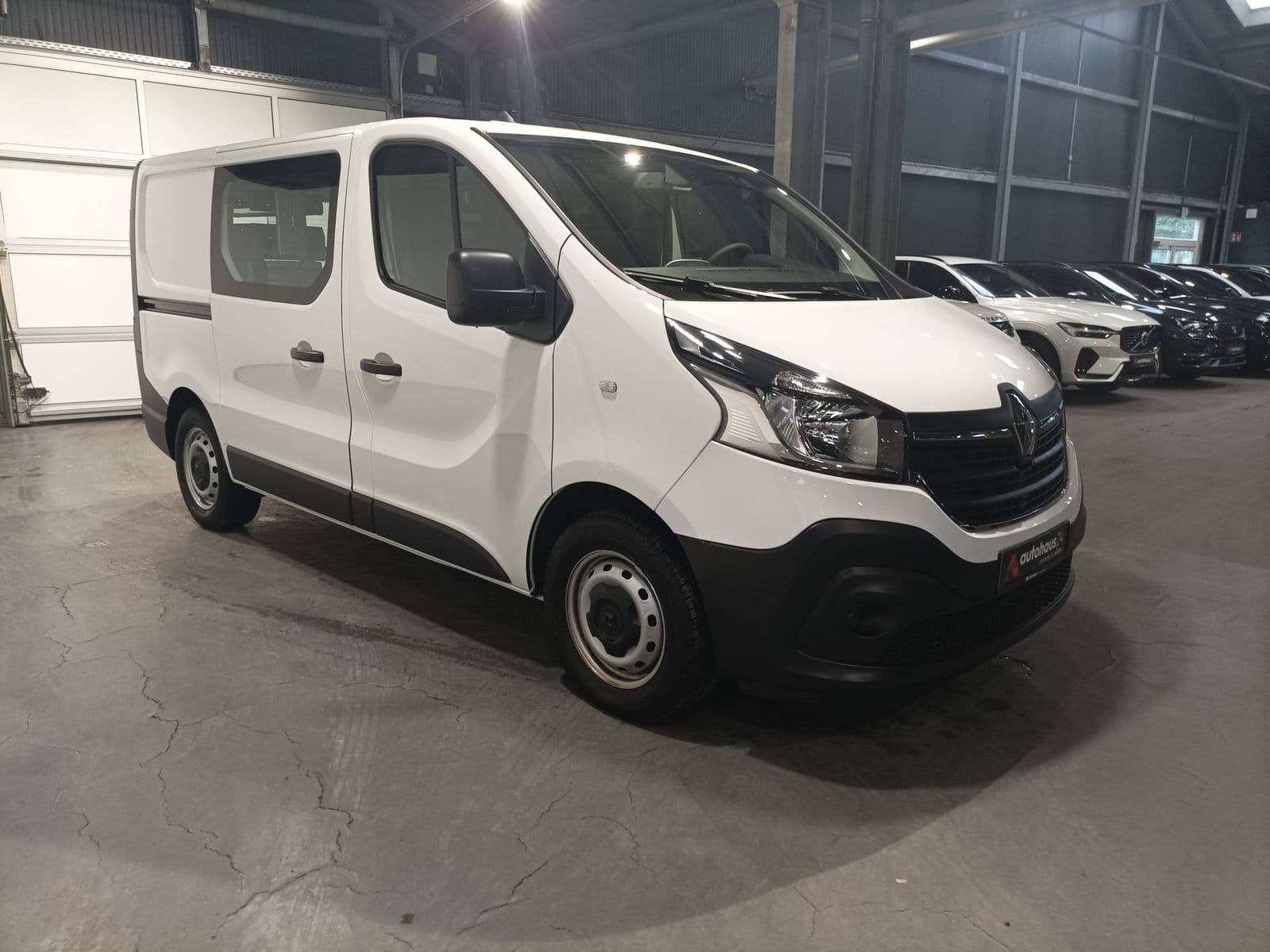 Renault Trafic Transporter RENAULT Trafic L1H1 2.0 ENERGY dCi 120 3,0t Komfort Kastenwagen #1