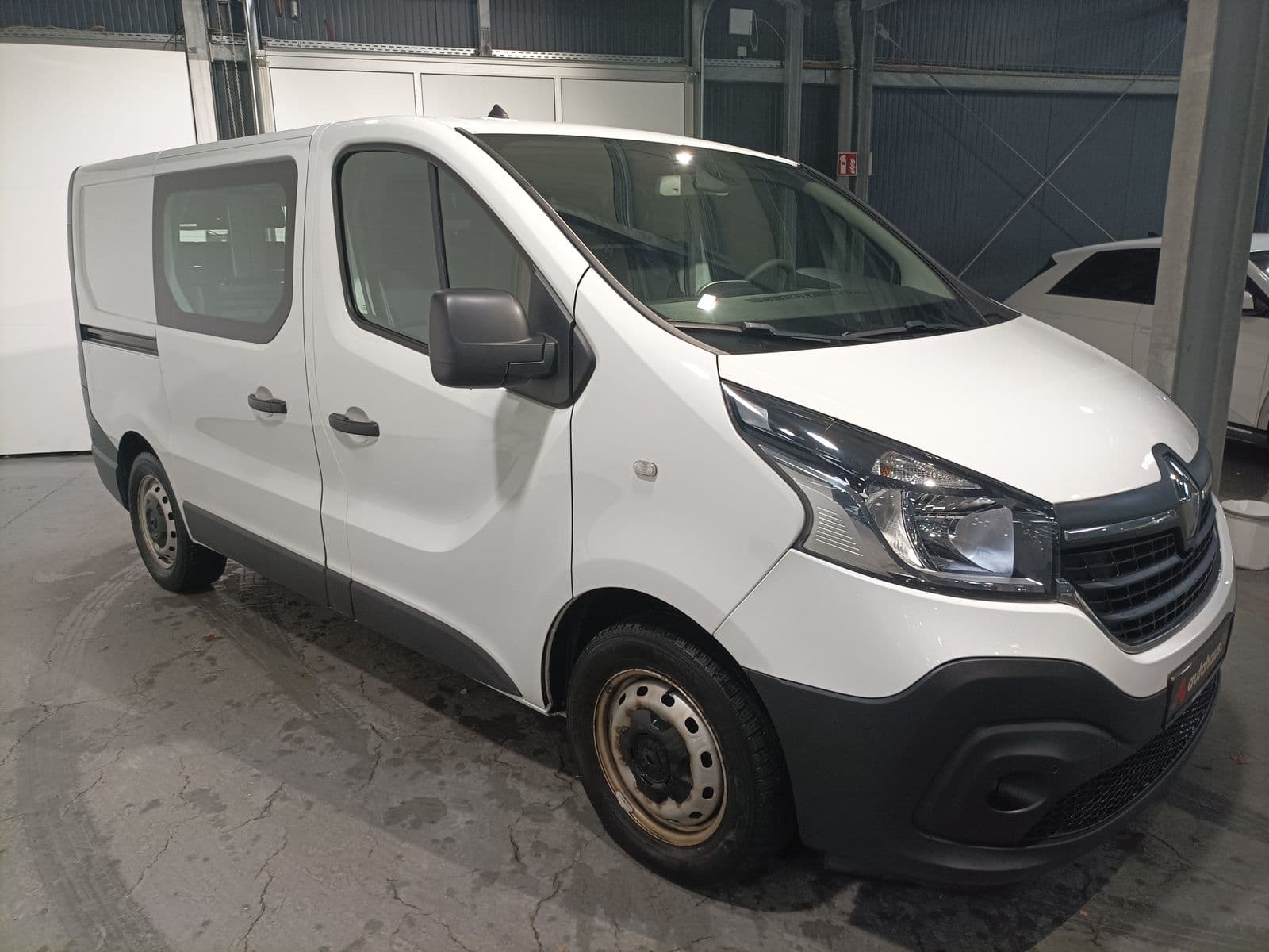 Renault Trafic Transporter RENAULT Trafic L1H1 2.0 ENERGY dCi 120 3,0t Komfort Kastenwagen #1